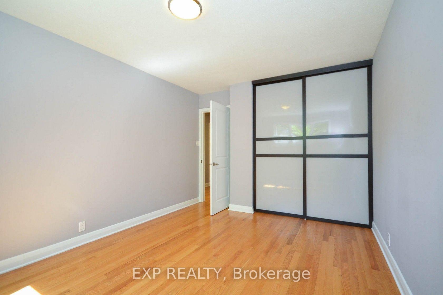 Photo 19 of 6 Solva Drive, Ottawa, Crystal Beach — HOMEH