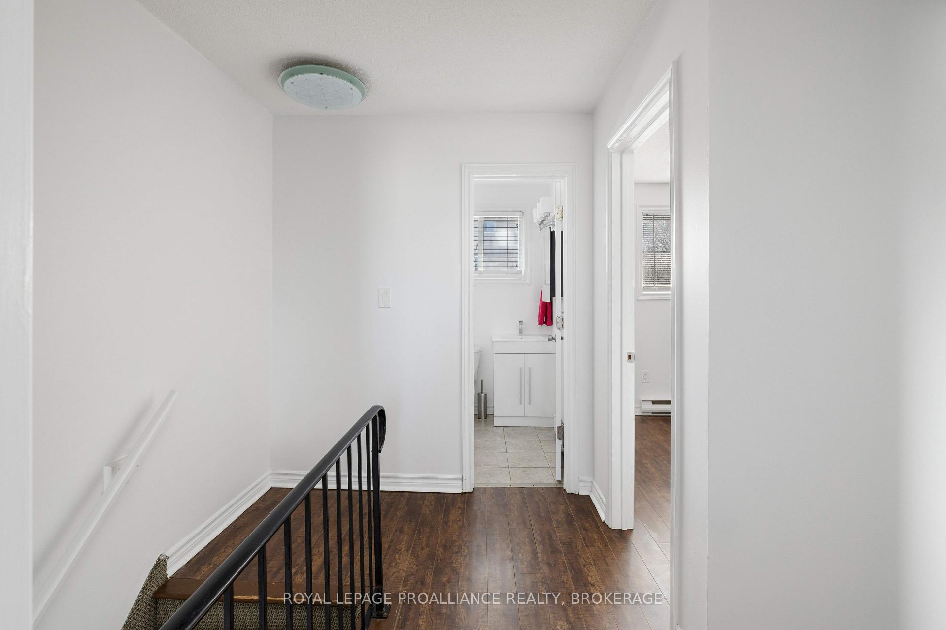 Photo 45 of Unit 53, 44 Rosemund Crescent, Kingston, West of Sir John A. Blvd — HOMEH