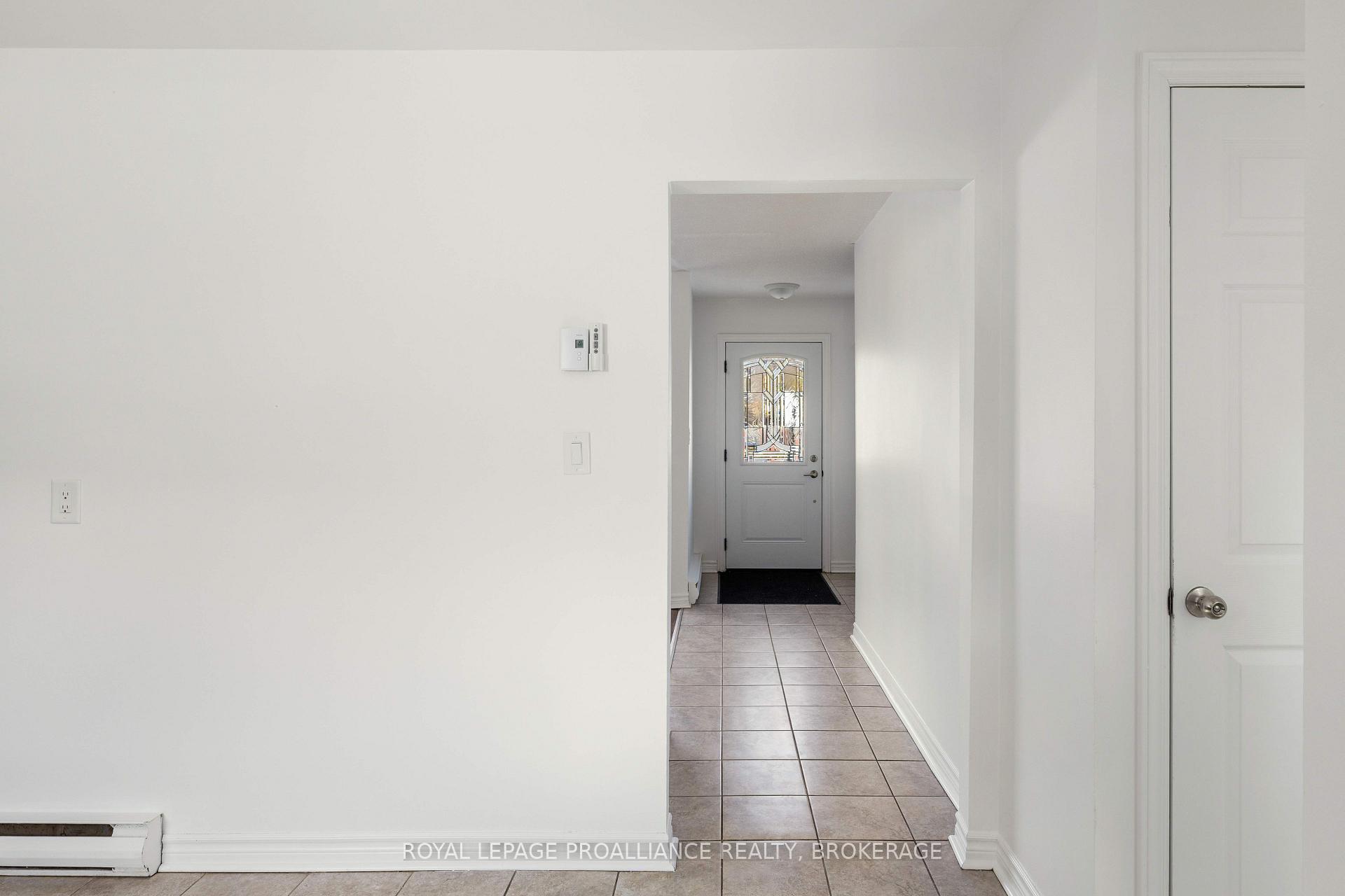 Photo 46 of Unit 53, 44 Rosemund Crescent, Kingston, West of Sir John A. Blvd — HOMEH