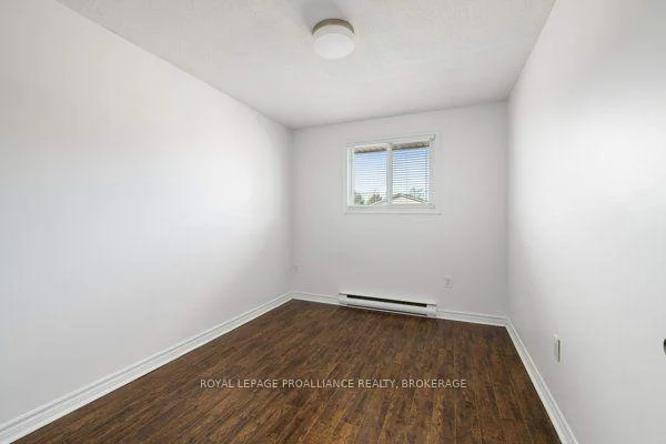 Photo 11 of Unit 53, 44 Rosemund Crescent, Kingston, West of Sir John A. Blvd — HOMEH