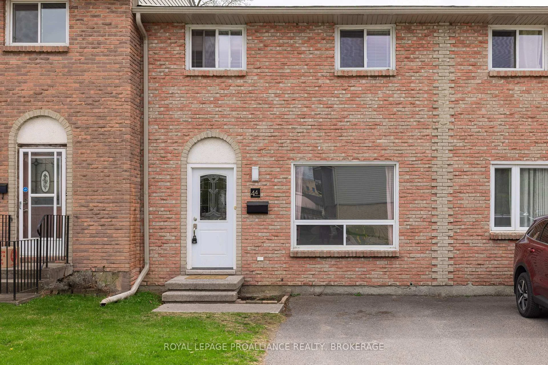 Photo 74 of Unit 53, 44 Rosemund Crescent, Kingston, West of Sir John A. Blvd — HOMEH