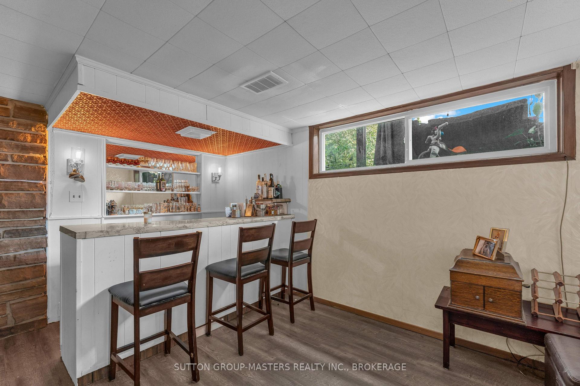 Photo 27 of 39 Oxford Crescent, Loyalist, Amherstview — HOMEH