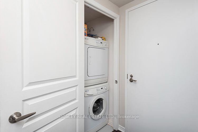 Photo 9 of Unit 1007, 15 Legion Road, Etobicoke, Mimico — HOMEH