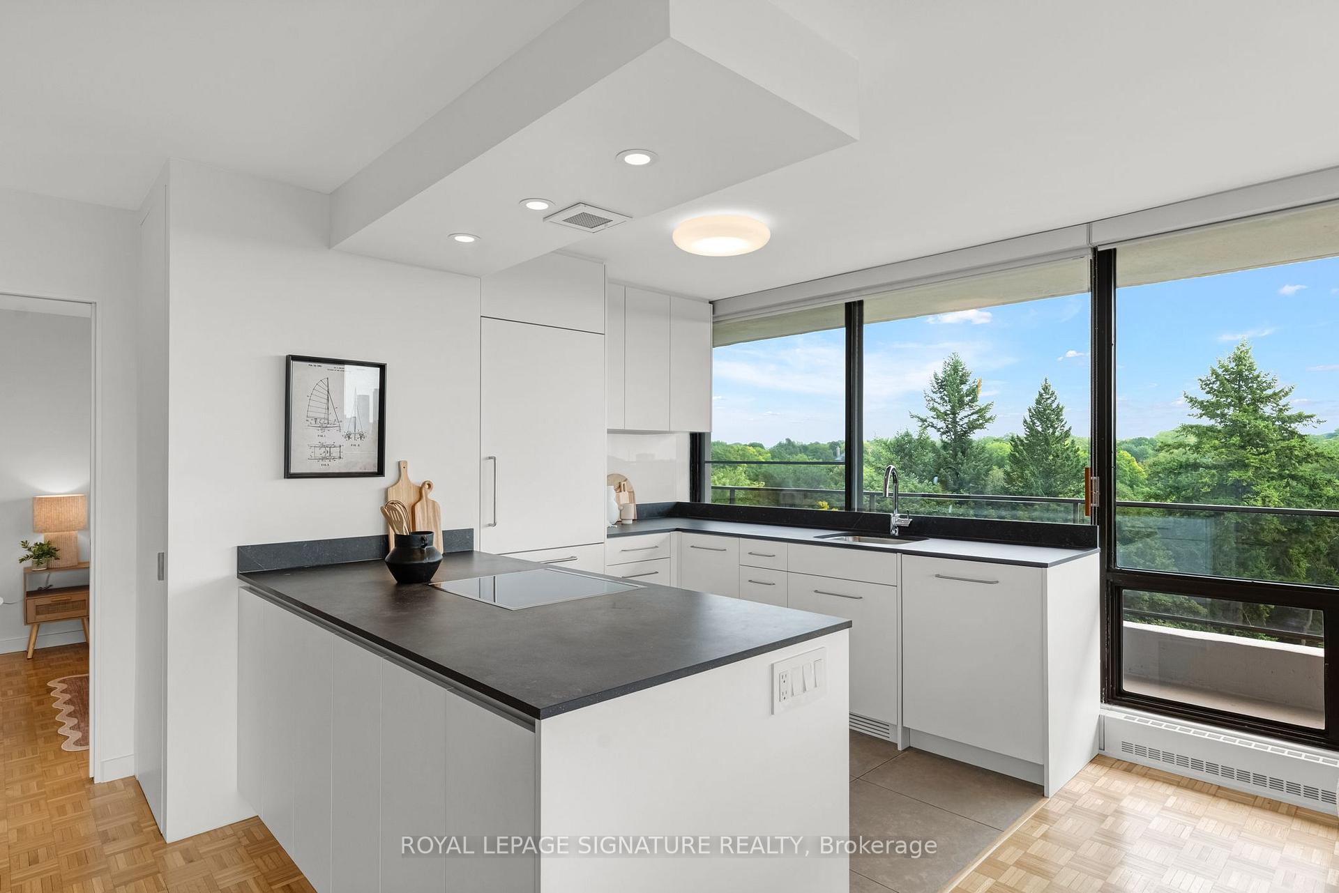 Photo 9 of Unit 704/705, 10 Avoca Avenue, Toronto, Rosedale-Moore Park — HOMEH
