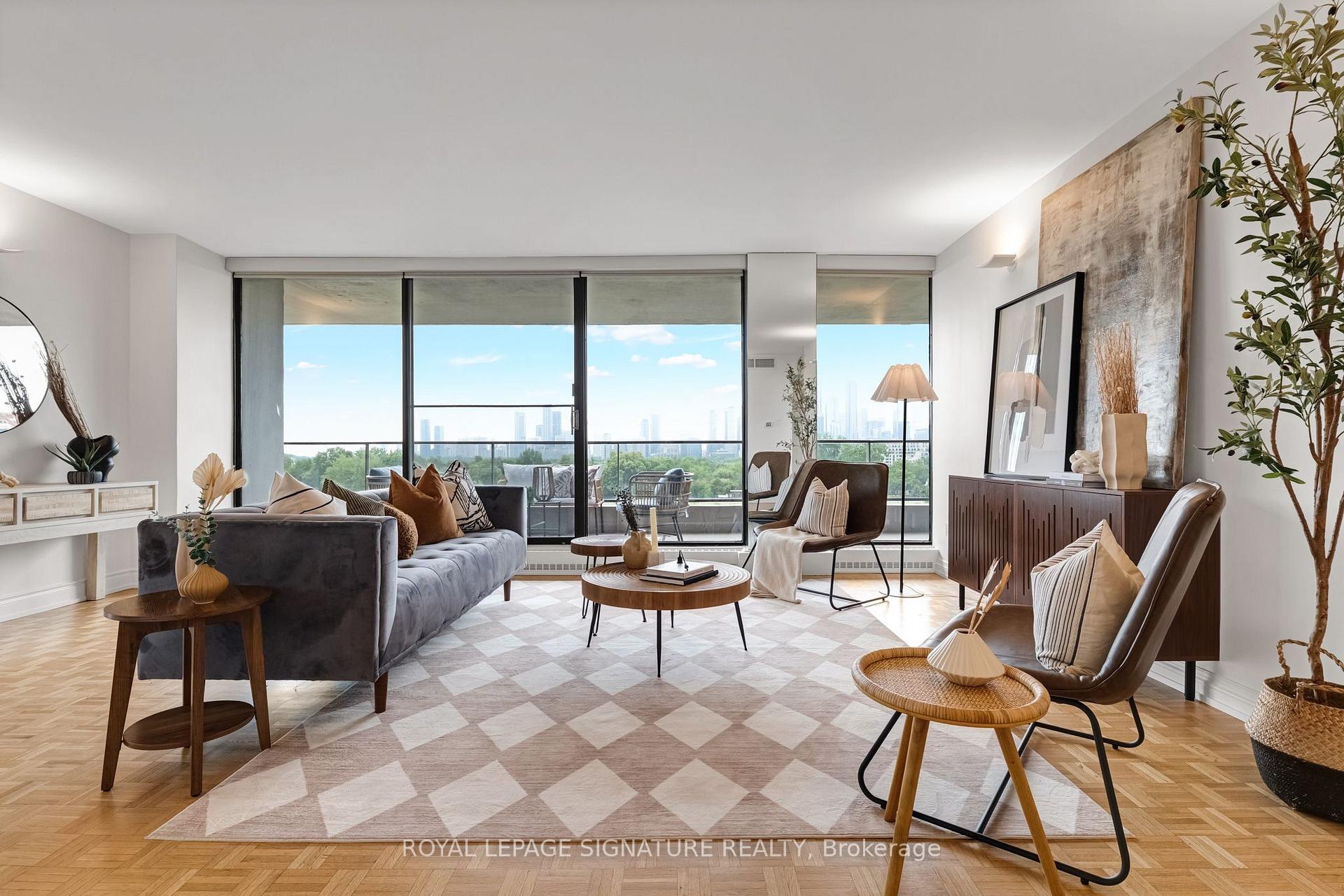 Photo 15 of Unit 704/705, 10 Avoca Avenue, Toronto, Rosedale-Moore Park — HOMEH