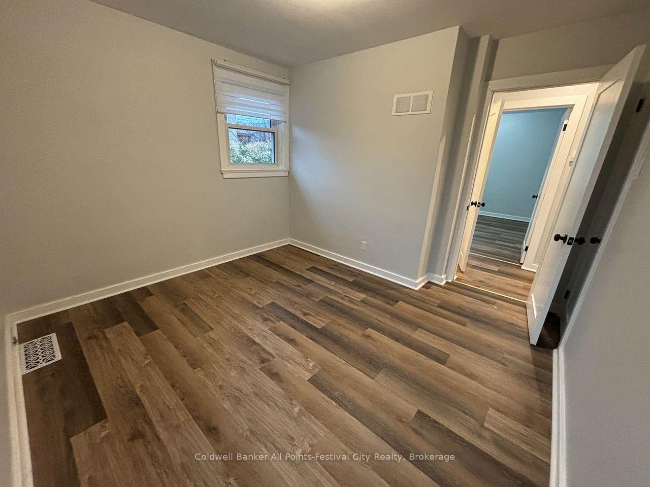 Photo 16 of 13 Waterloo Street N, Goderich, Goderich (Town) — HOMEH