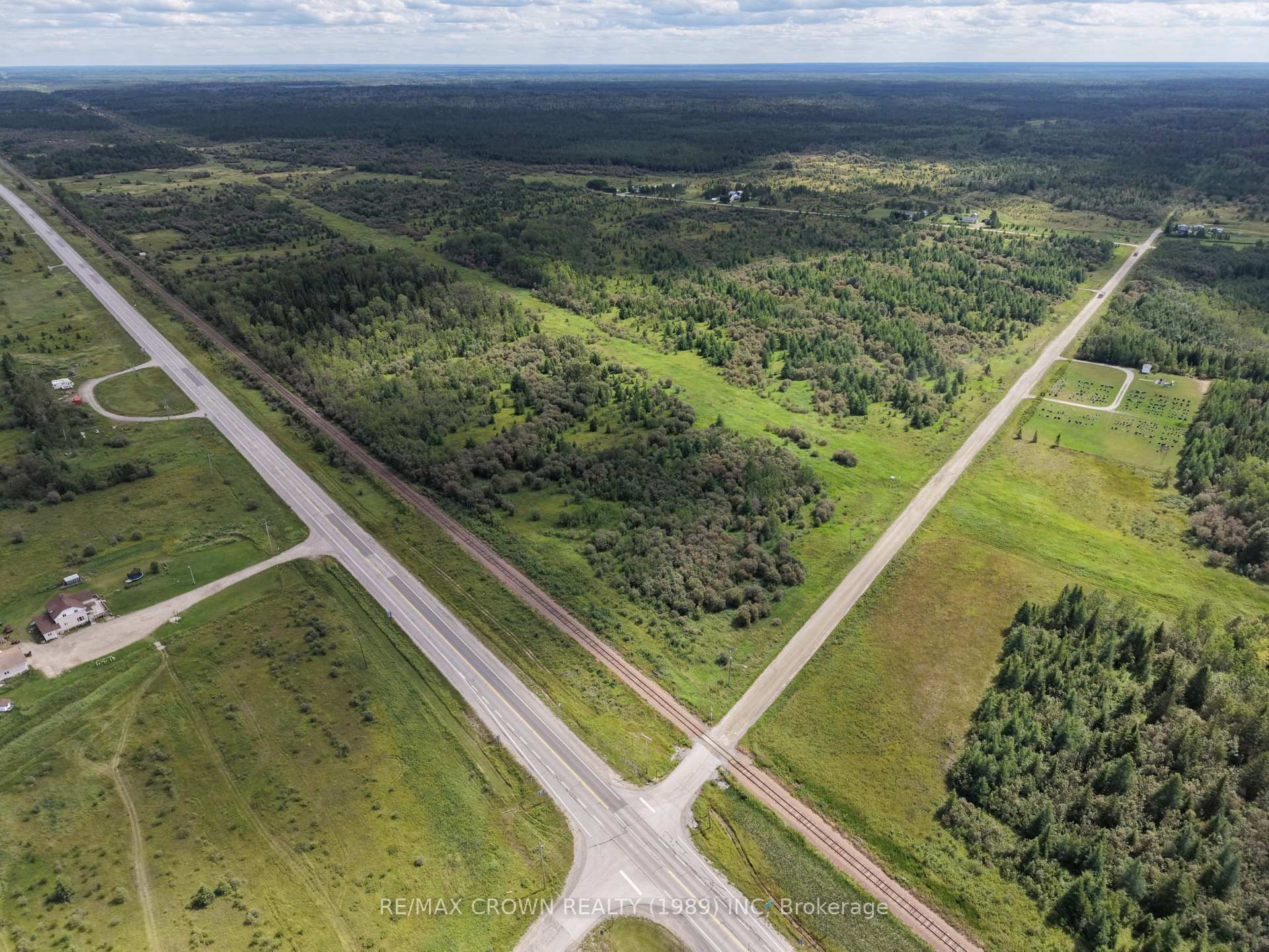 Photo 13 of LOT 24 CON 3 Eilber Township, Mattice-Val Cote, Mattice — HOMEH