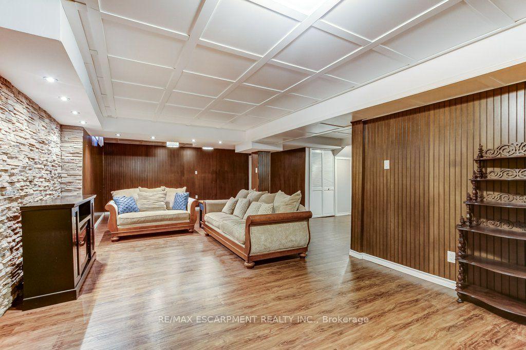 Photo 39 of 2527 Andover Road, Oakville, River Oaks — HOMEH