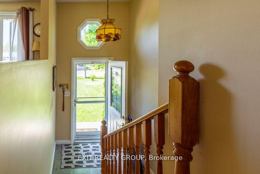Photo 5 of 147 Baldwin Street, Brighton — HOMEH