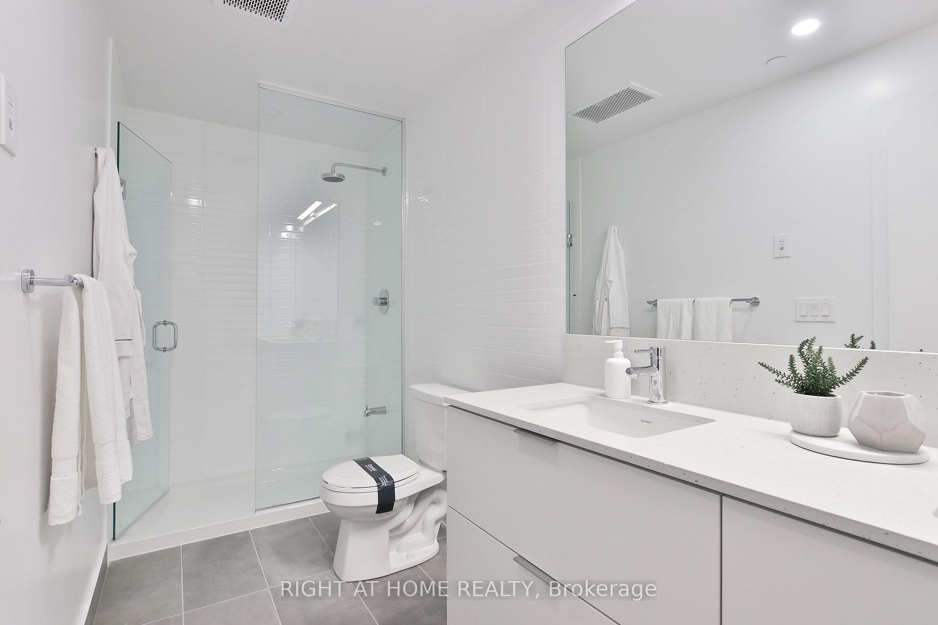 Photo 15 of Unit 09, 55 Nicholas Avenue, Toronto, Regent Park — HOMEH