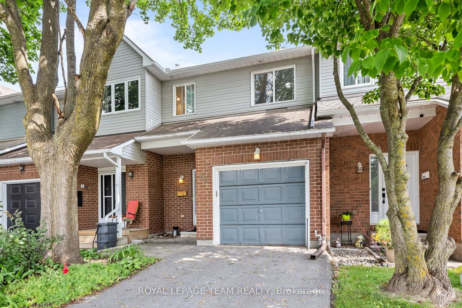 Photo 2 of 81 Rueter Street, Ottawa, Barrhaven - Heritage Park — HOMEH