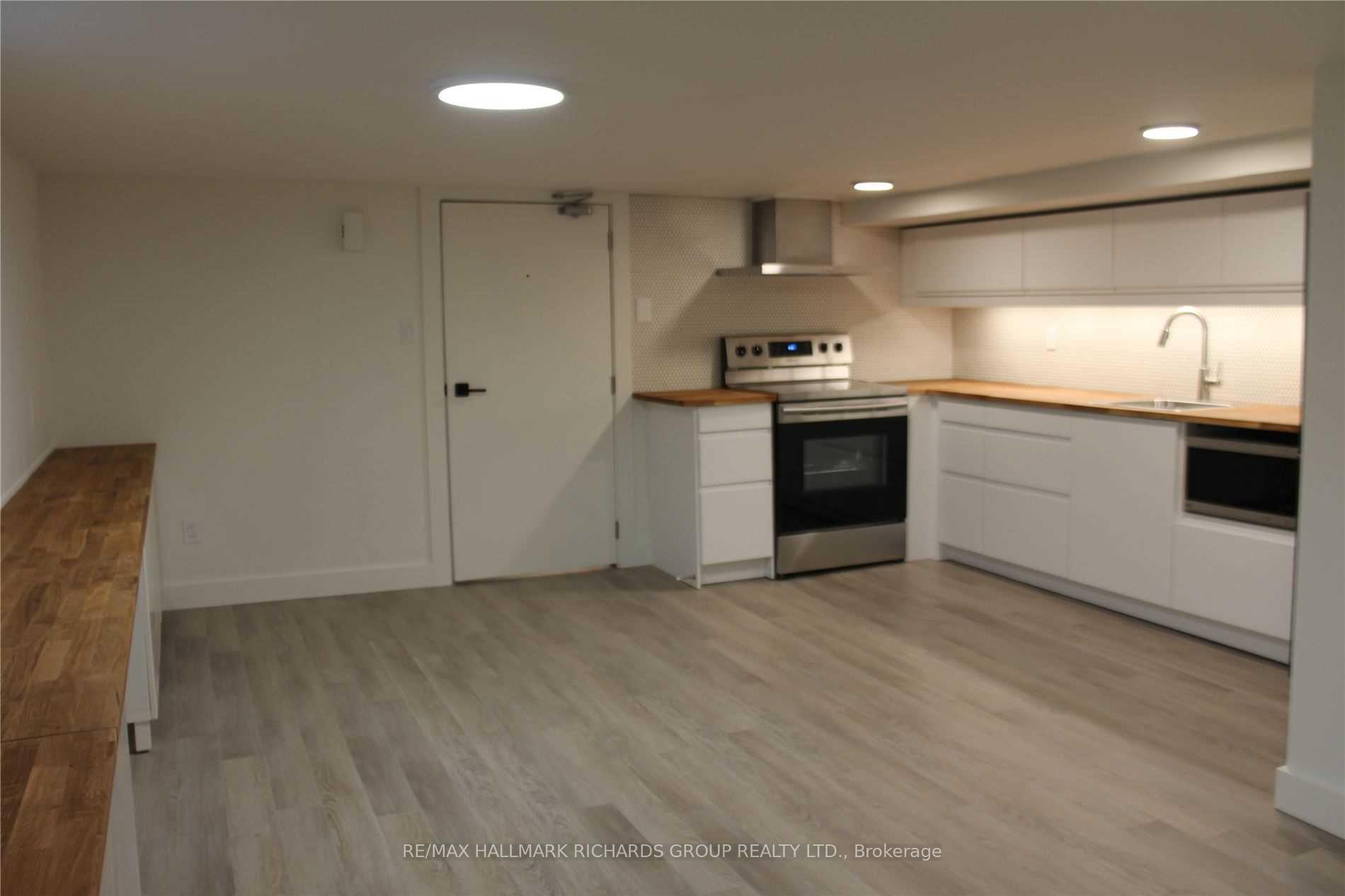Photo 2 of Unit Lower, 34 Hammersmith Avenue, Toronto, The Beaches — HOMEH