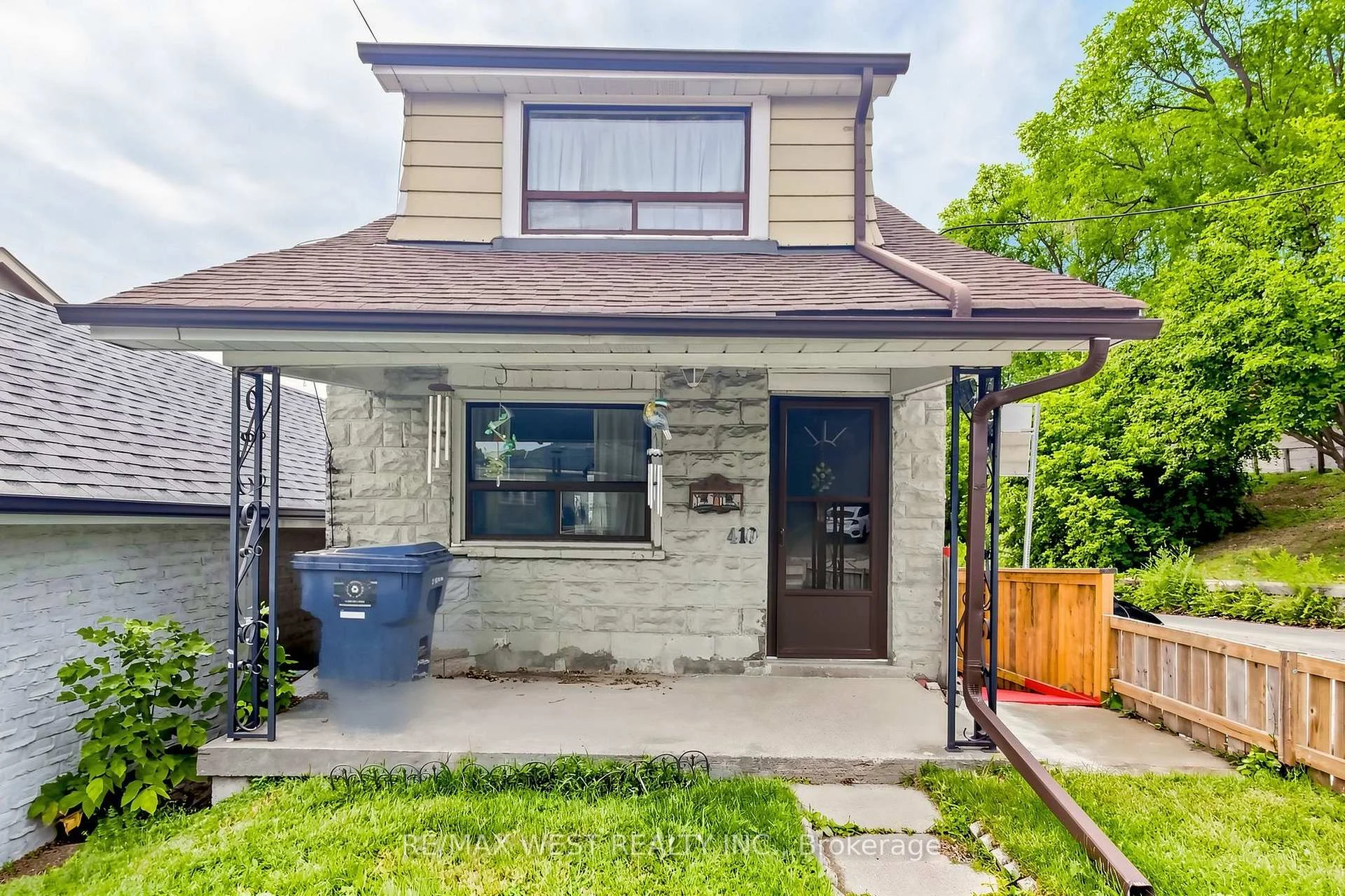 Photo 1 of 410 Silverthorn Avenue, Toronto, Keelesdale-Eglinton West — HOMEH