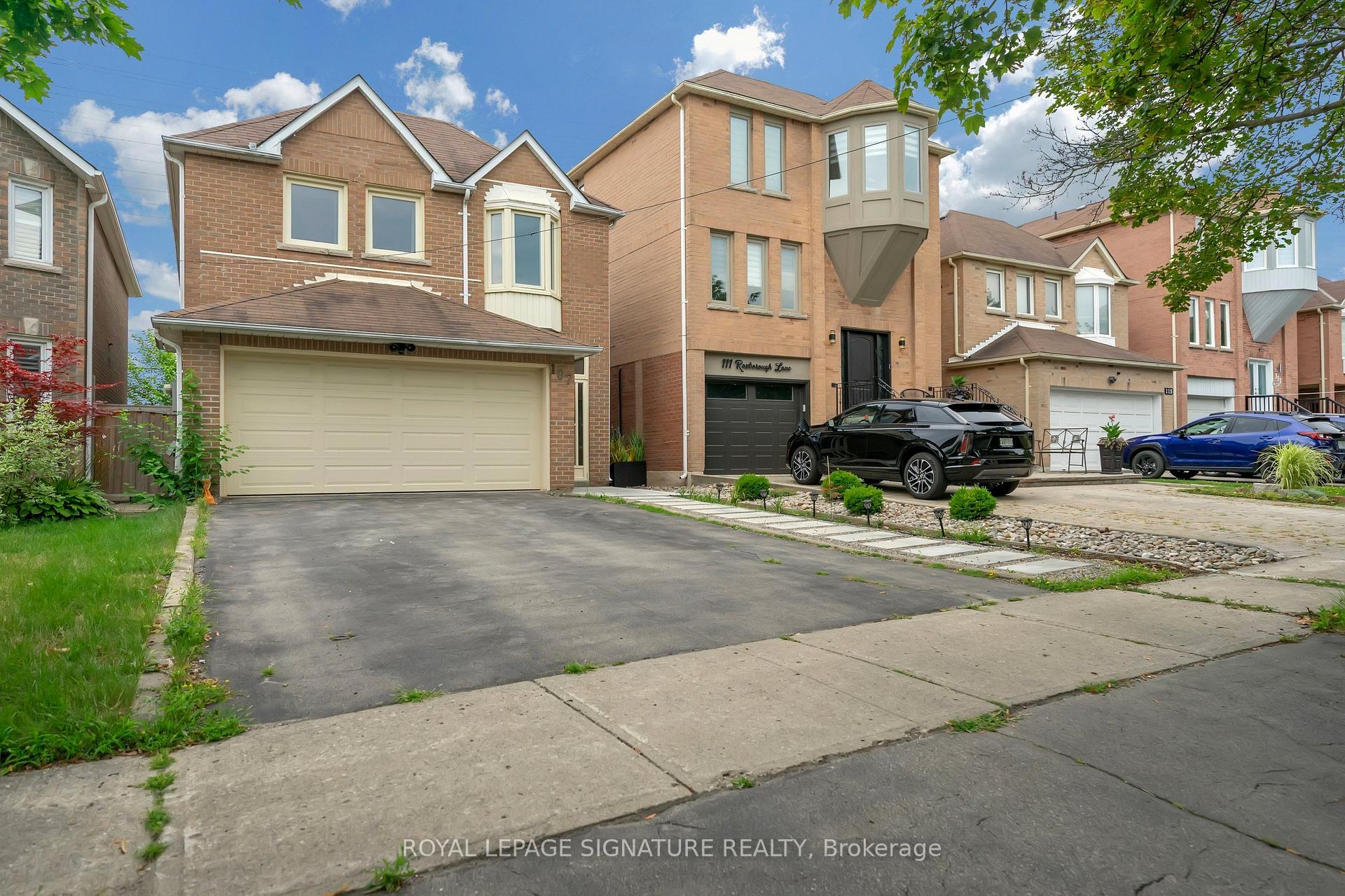 Photo 7 of 107 Roxborough Lane, Vaughan, Uplands — HOMEH