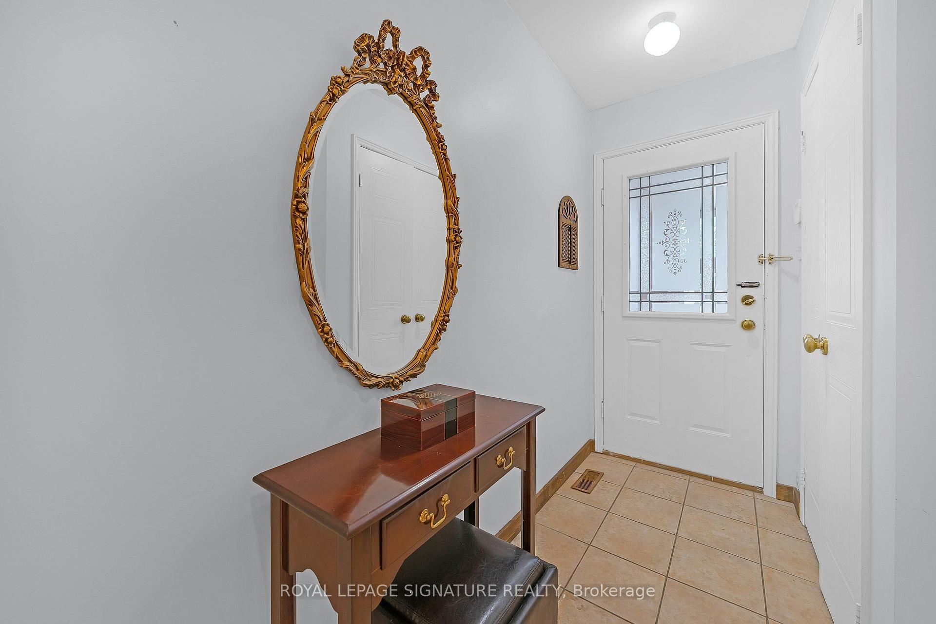 Photo 15 of 107 Roxborough Lane, Vaughan, Uplands — HOMEH