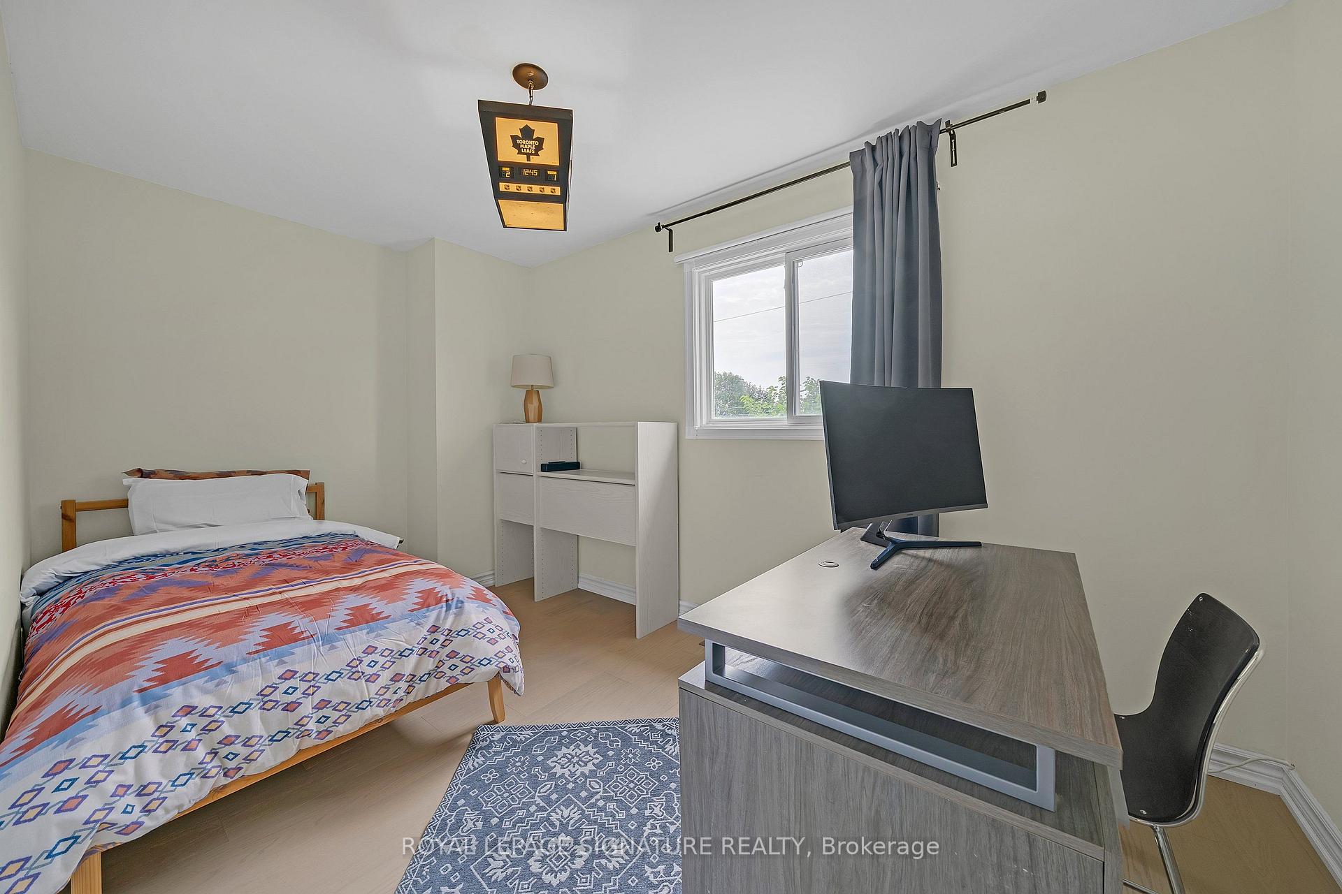 Photo 39 of 107 Roxborough Lane, Vaughan, Uplands — HOMEH