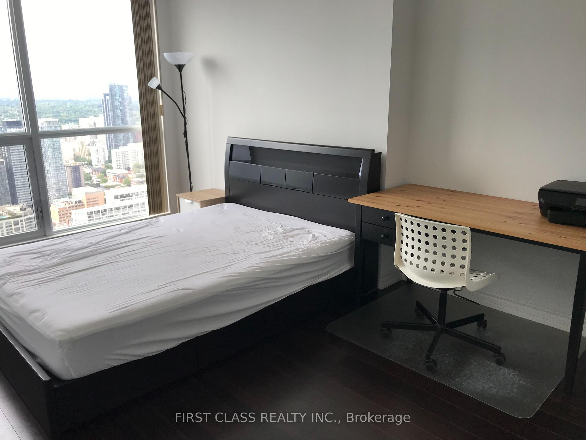 Photo 7 of Unit 5102, 386 Yonge Street, Toronto, Bay Street Corridor — HOMEH