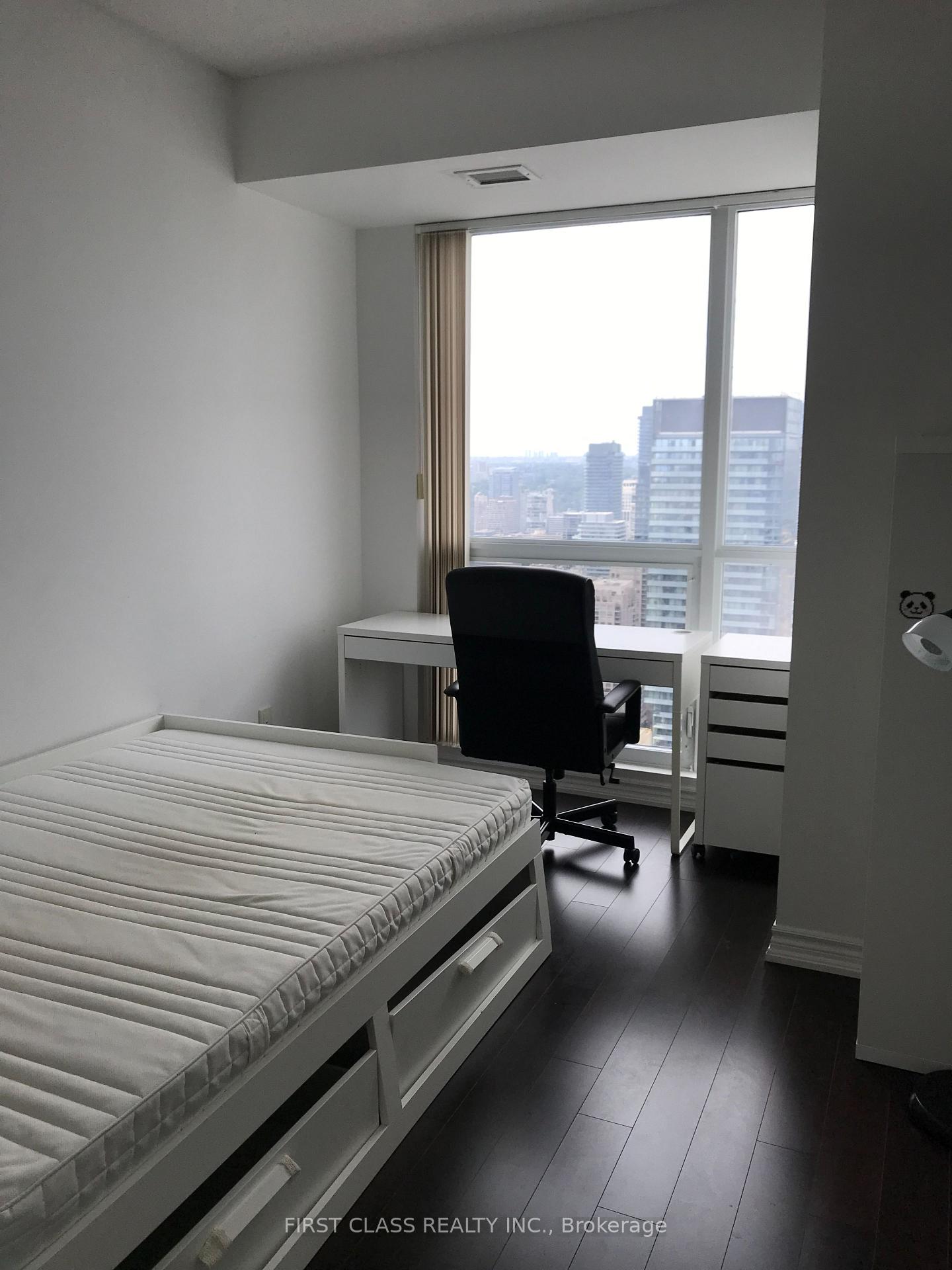 Photo 9 of Unit 5102, 386 Yonge Street, Toronto, Bay Street Corridor — HOMEH