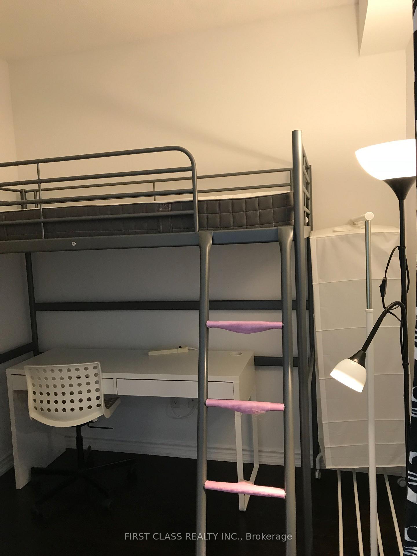 Photo 11 of Unit 5102, 386 Yonge Street, Toronto, Bay Street Corridor — HOMEH