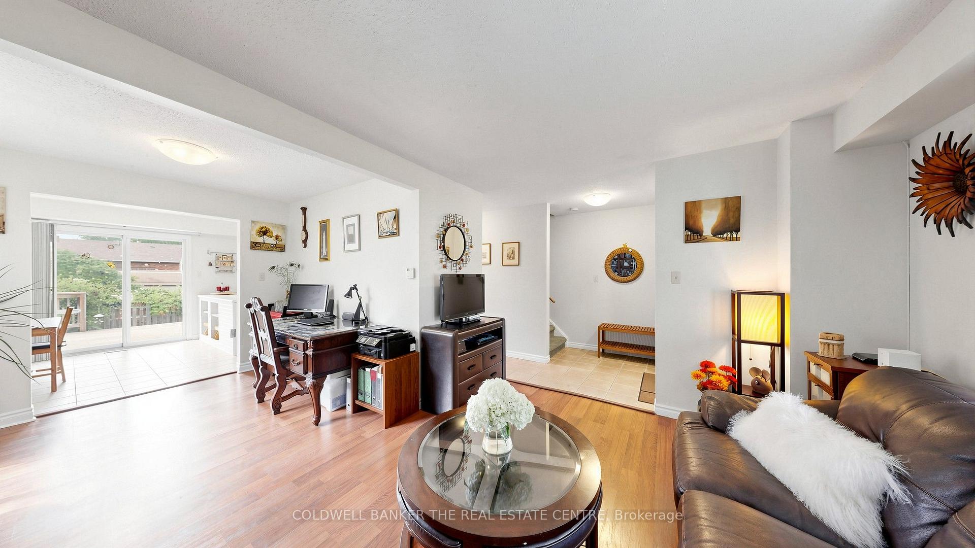Photo 9 of 34 Birchard Boulevard, East Gwillimbury, Mt Albert — HOMEH
