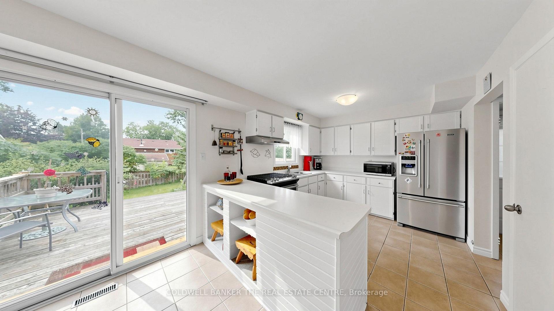 Photo 13 of 34 Birchard Boulevard, East Gwillimbury, Mt Albert — HOMEH