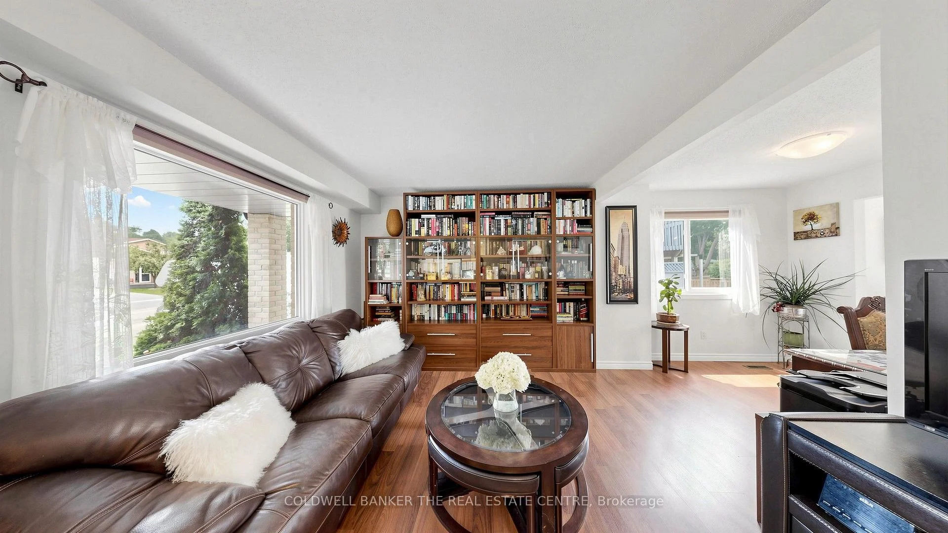 Photo 11 of 34 Birchard Boulevard, East Gwillimbury, Mt Albert — HOMEH