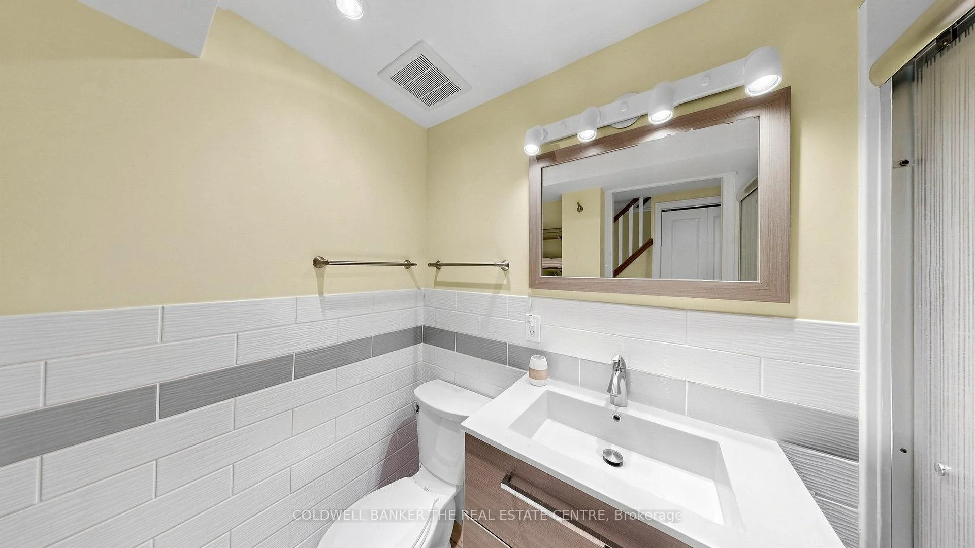 Photo 53 of 34 Birchard Boulevard, East Gwillimbury, Mt Albert — HOMEH