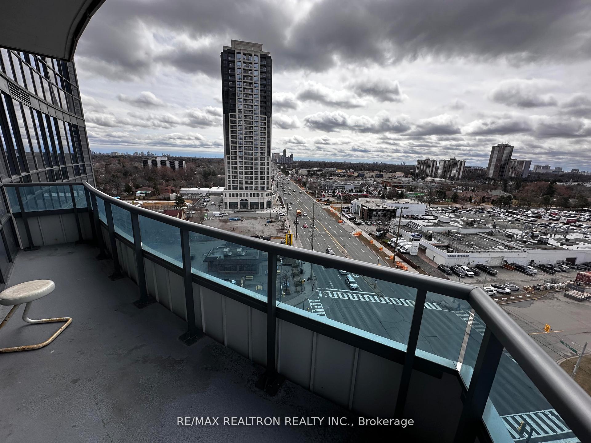Photo 22 of Unit 925, 7161 Yonge Street, Markham, Grandview — HOMEH