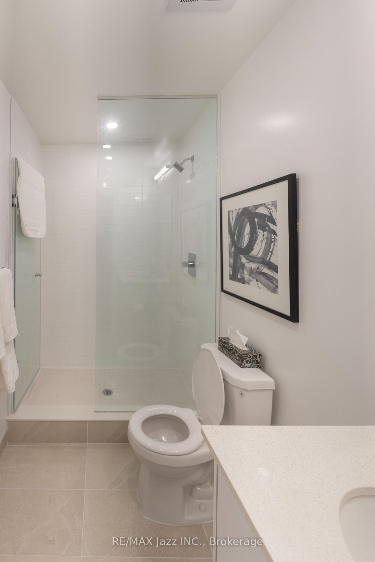 Photo 7 of Unit 1401, 80 Bond Street E, Oshawa, O'Neill — HOMEH