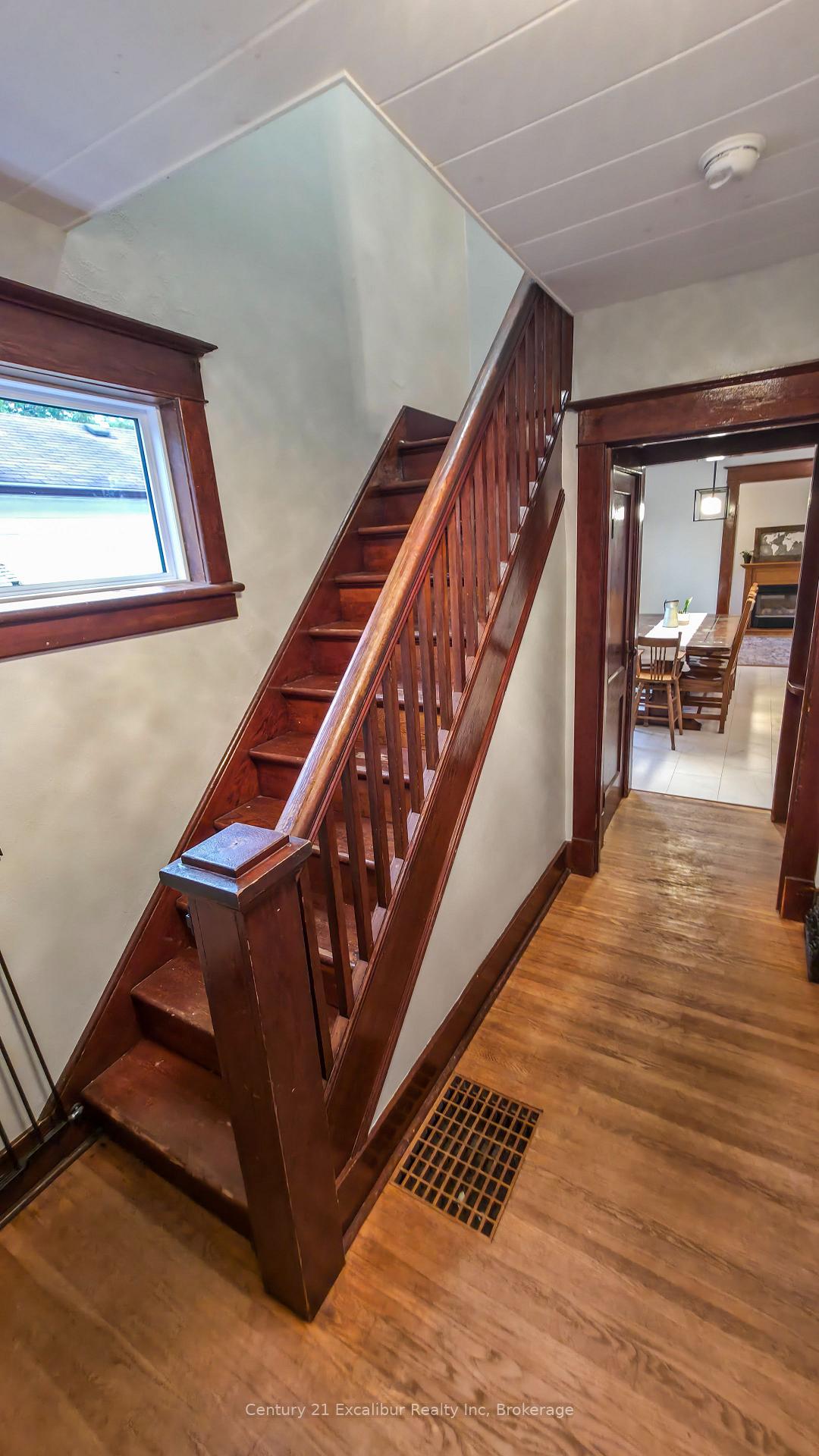 Photo 15 of 147 St George Street E, Centre Wellington, Fergus — HOMEH