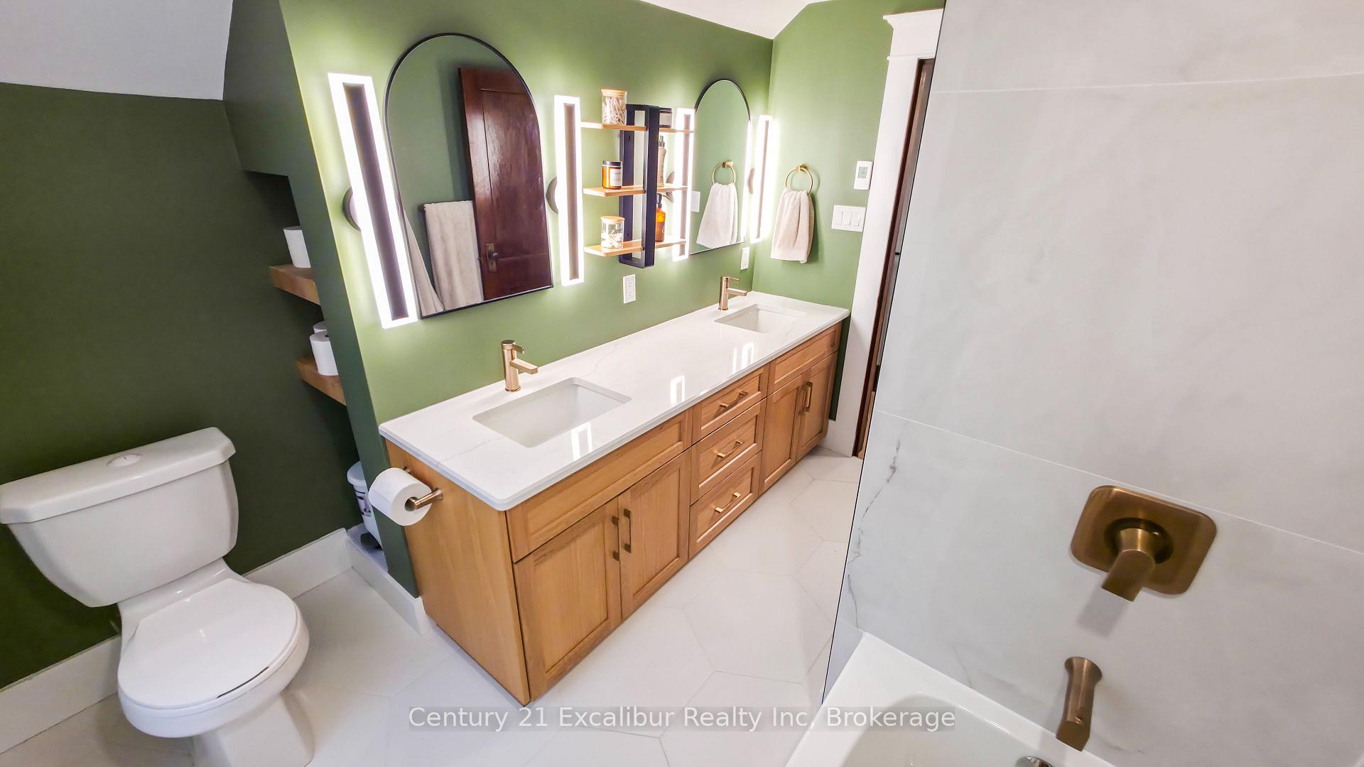 Photo 18 of 147 St George Street E, Centre Wellington, Fergus — HOMEH