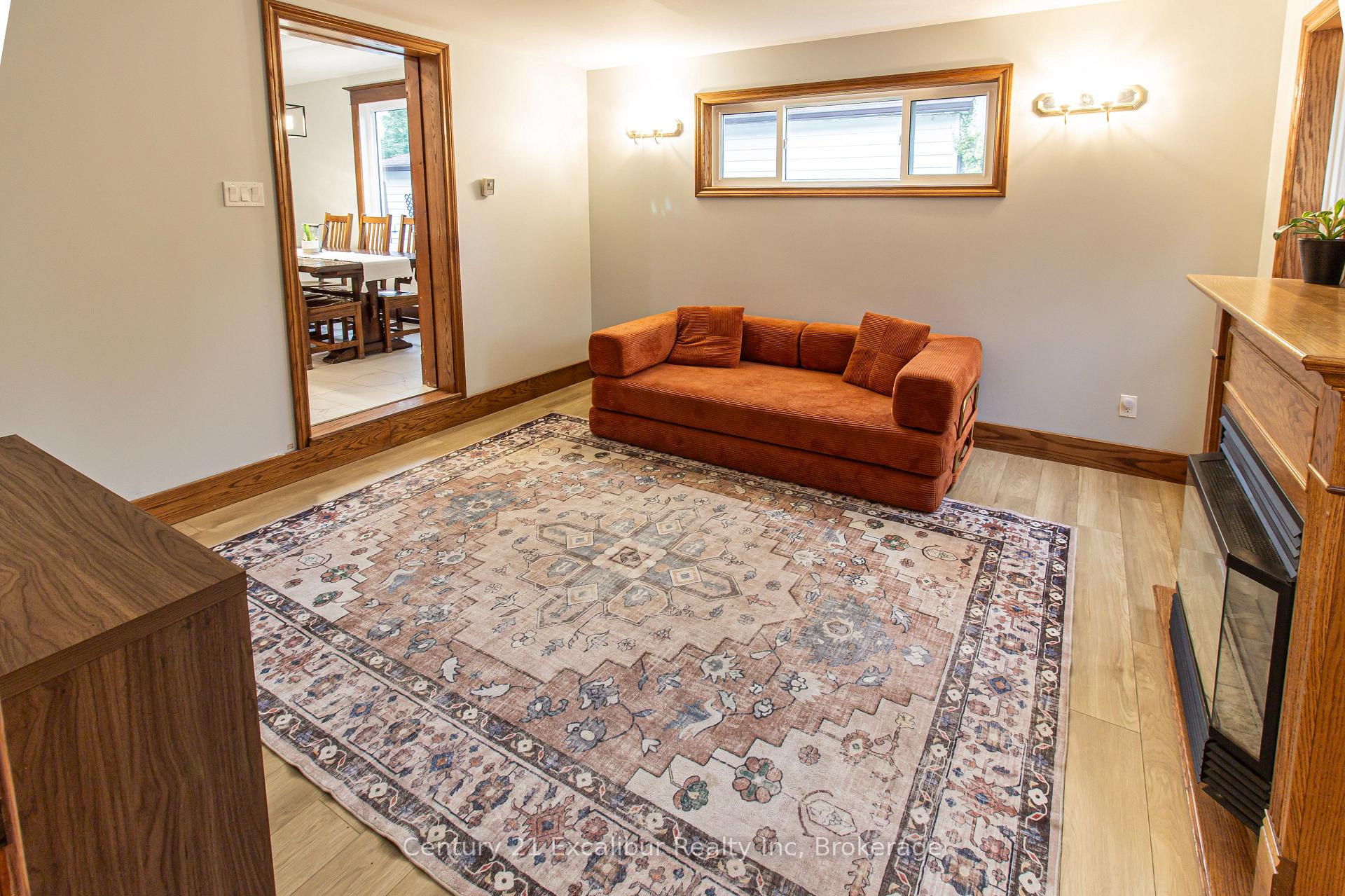 Photo 13 of 147 St George Street E, Centre Wellington, Fergus — HOMEH