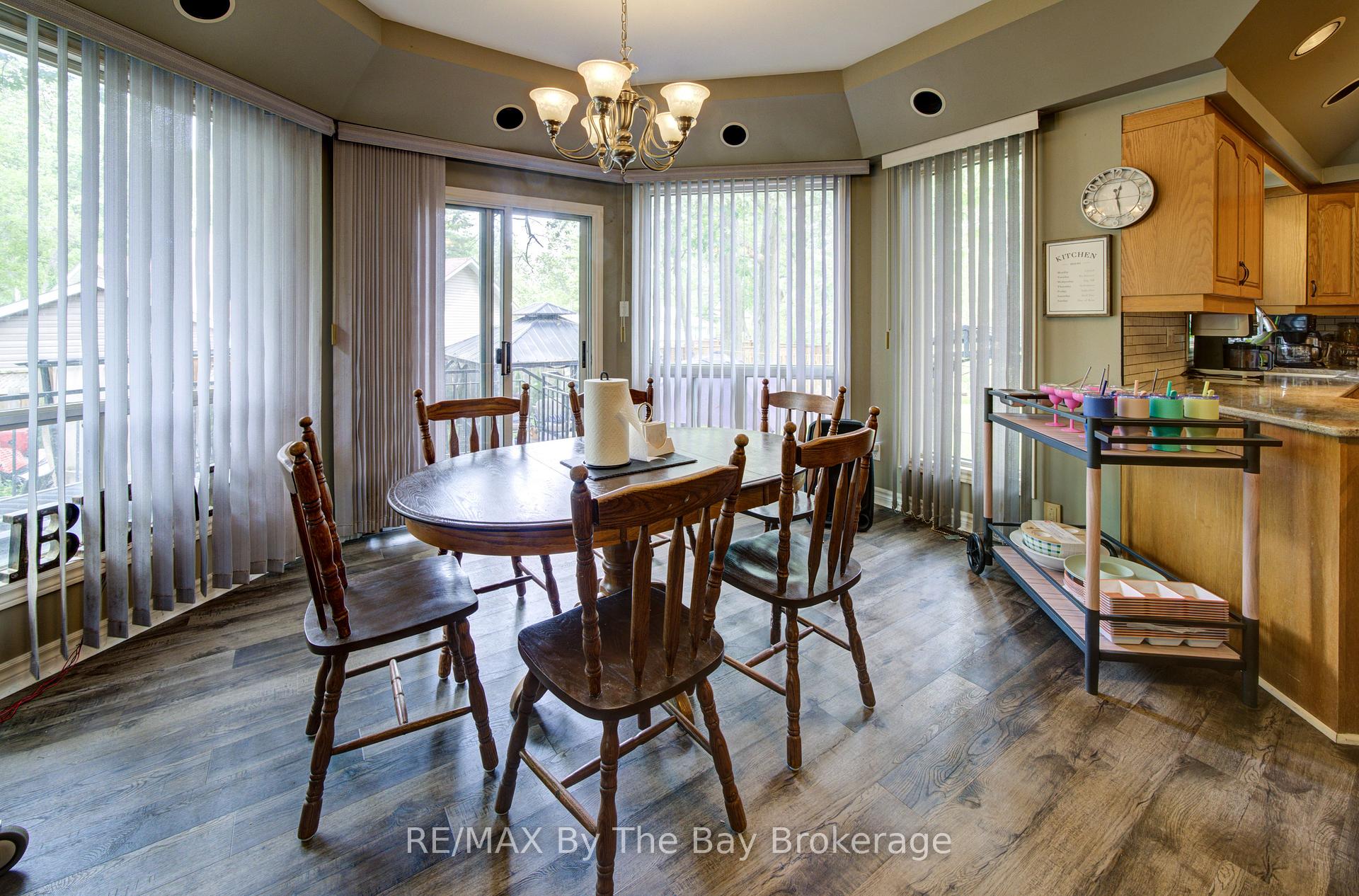 Photo 8 of 32 1st Lane, Wasaga Beach — HOMEH