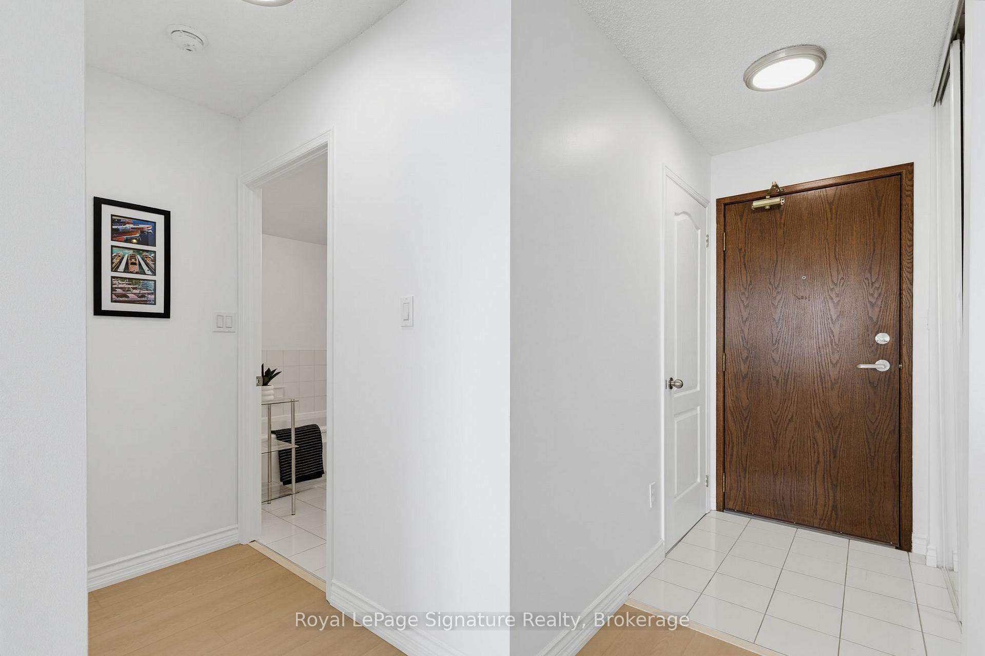 Photo 5 of Unit 1407, 1276 Maple Crossing Boulevard, Burlington, Brant — HOMEH