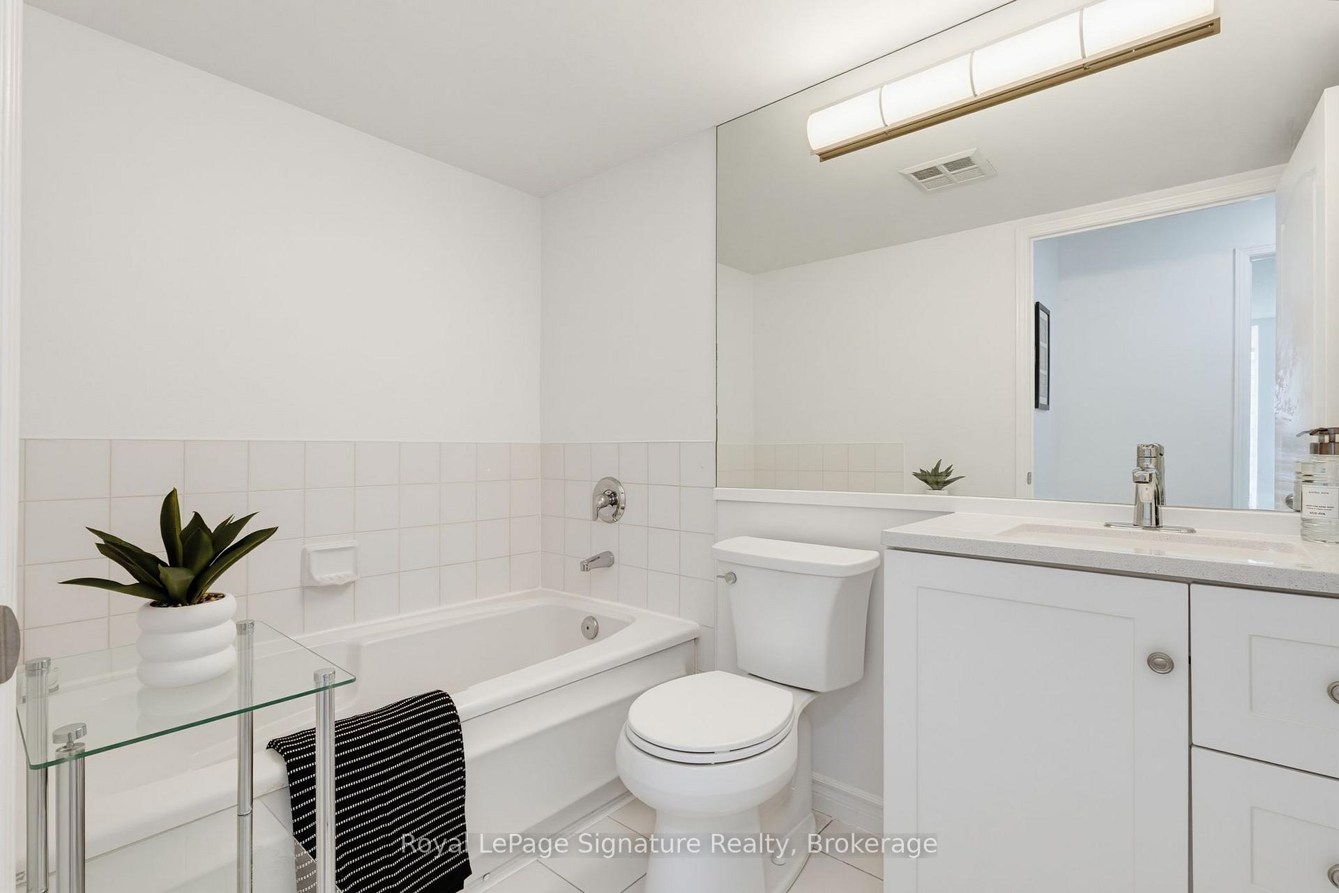 Photo 20 of Unit 1407, 1276 Maple Crossing Boulevard, Burlington, Brant — HOMEH