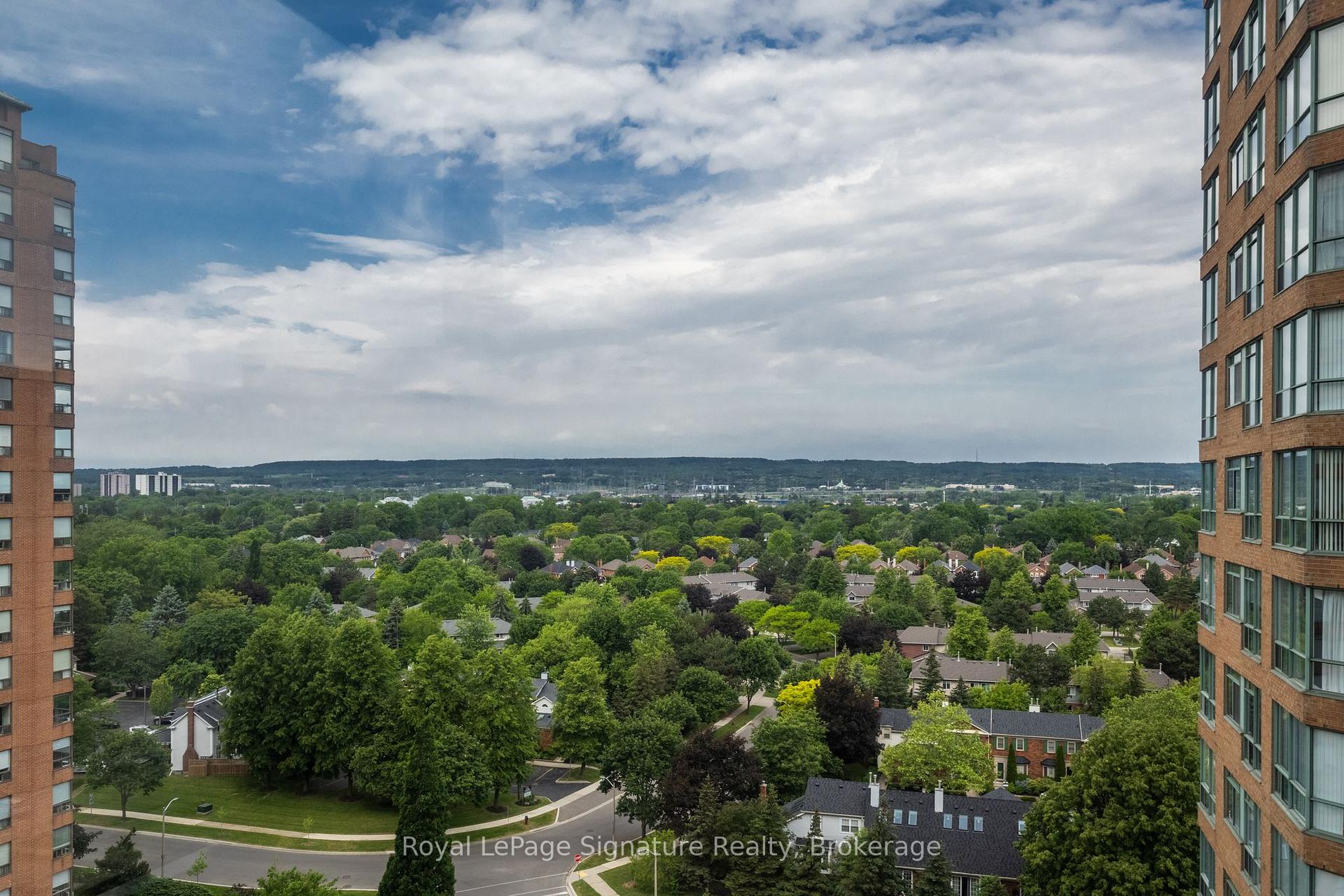 Photo 23 of Unit 1407, 1276 Maple Crossing Boulevard, Burlington, Brant — HOMEH