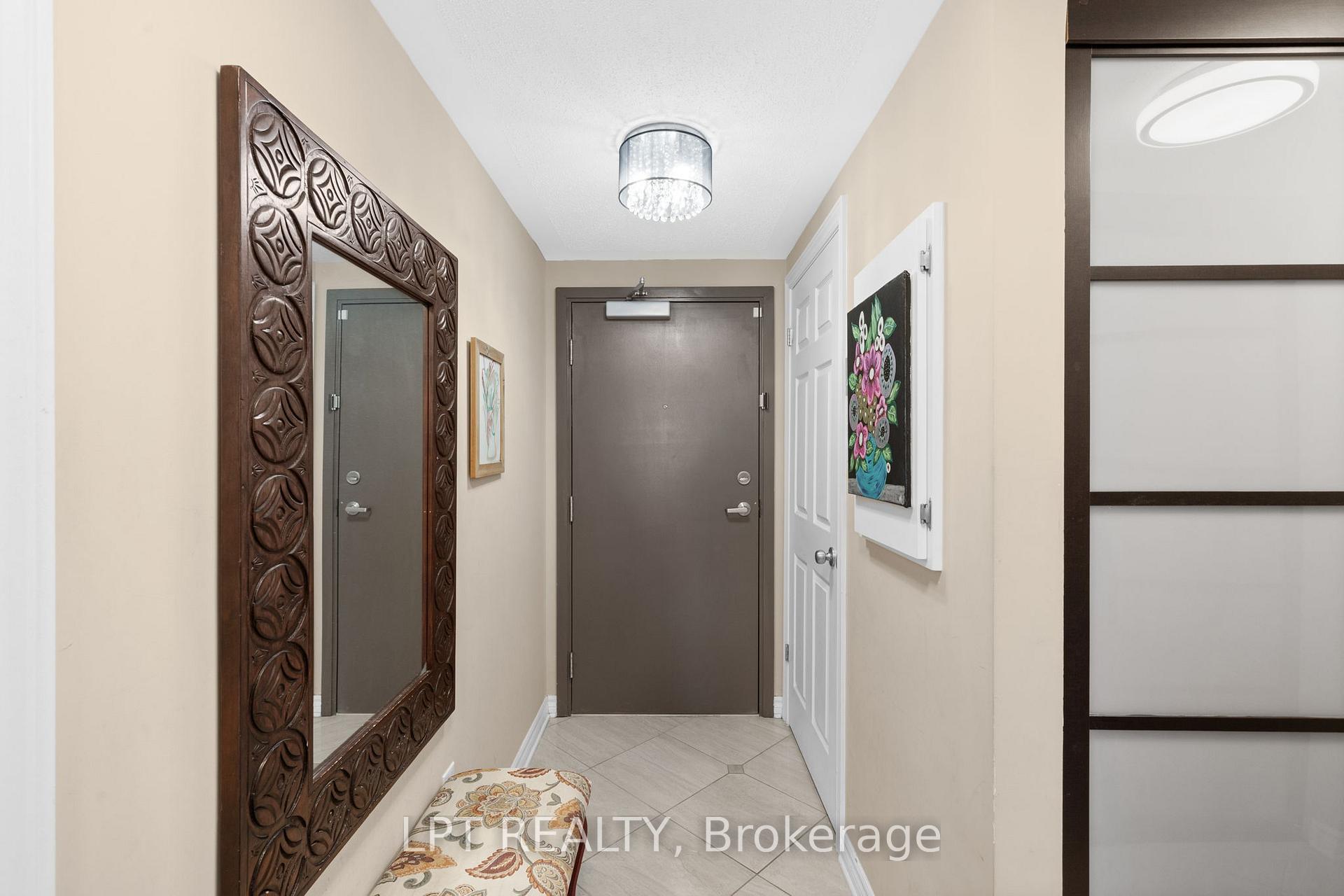 Photo 7 of Unit 301, 298 Glenroy Gilbert Drive, Ottawa, Barrhaven - Strandherd — HOMEH