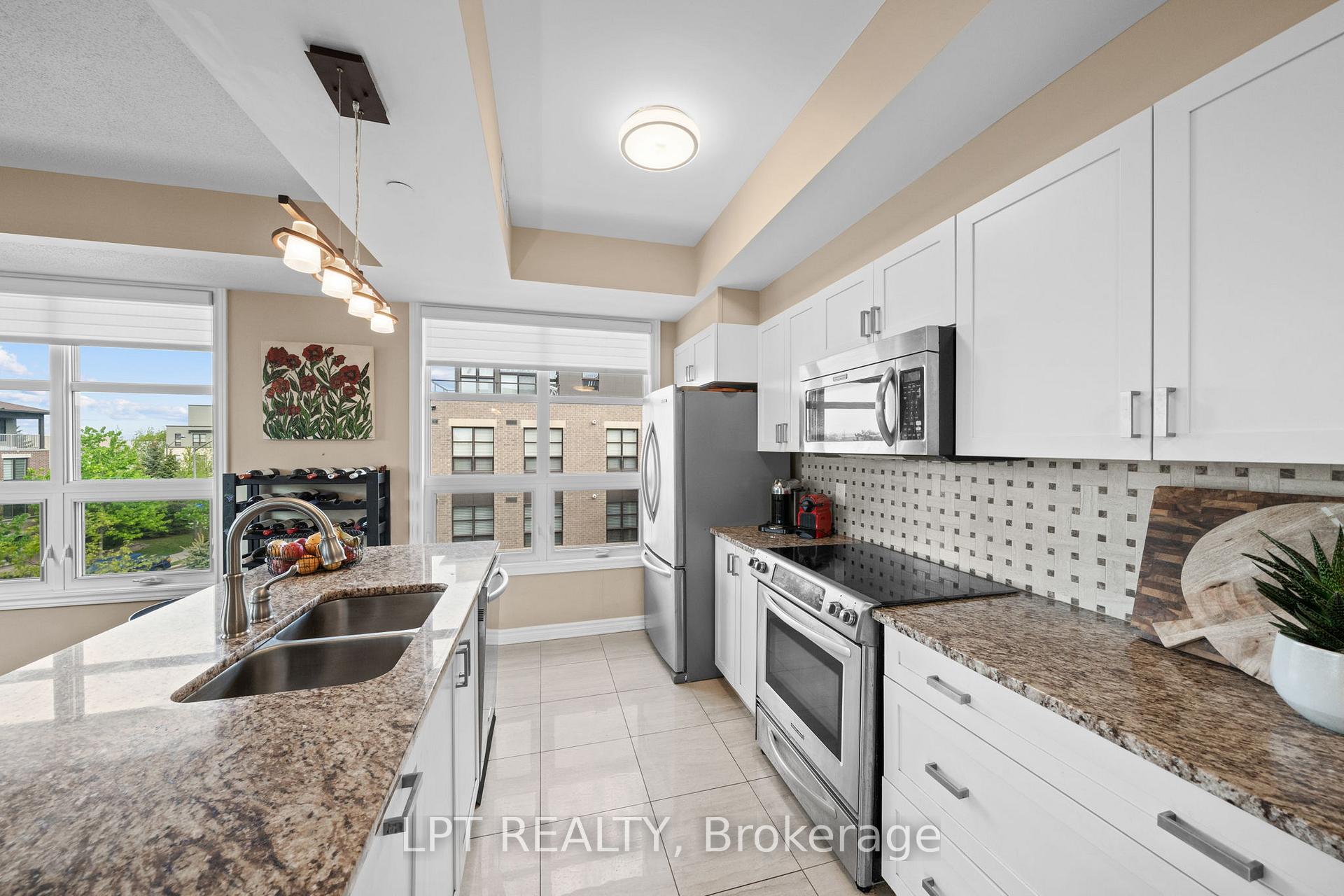 Photo 15 of Unit 301, 298 Glenroy Gilbert Drive, Ottawa, Barrhaven - Strandherd — HOMEH