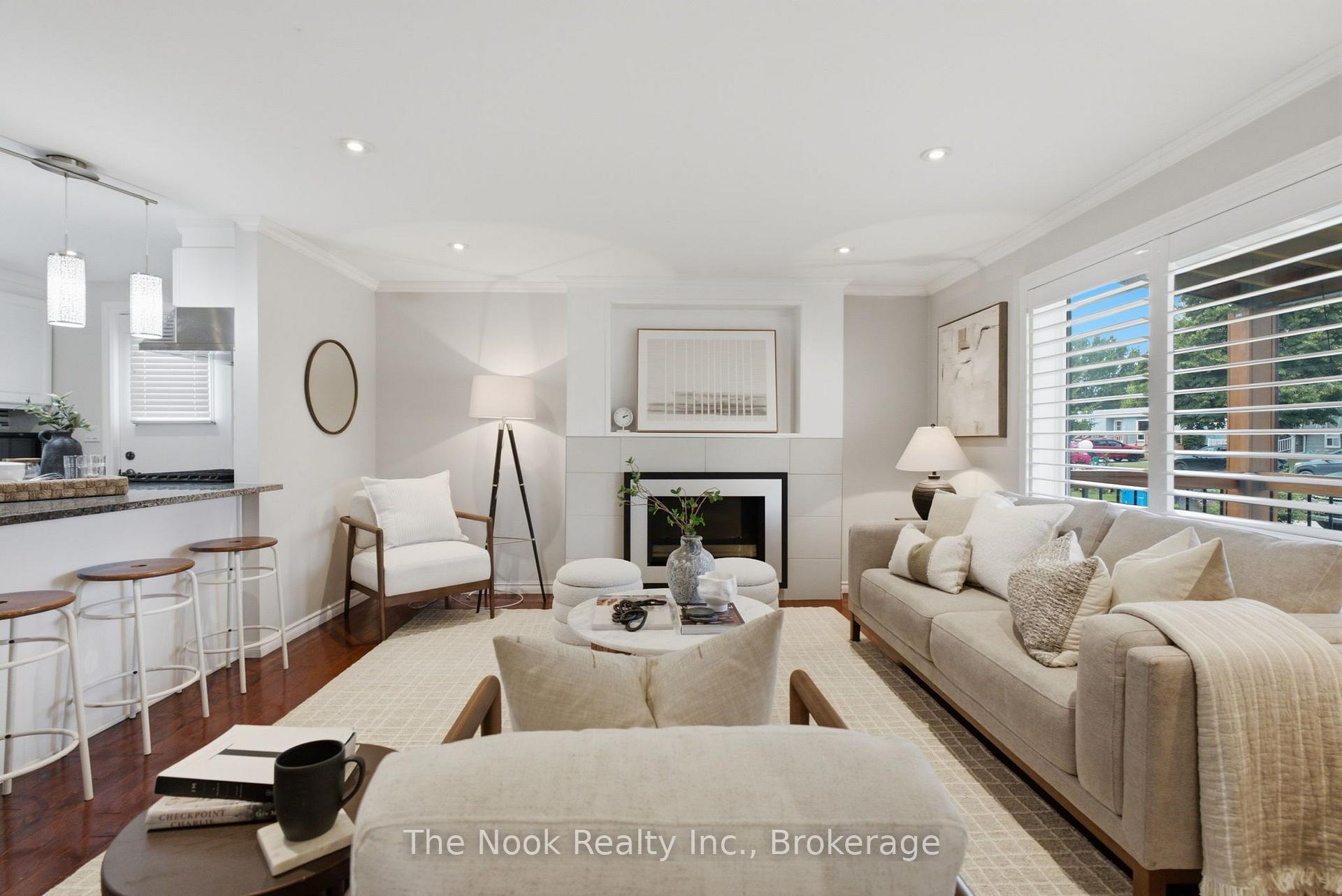 Photo 5 of 7 Pineridge Crescent, Clarington, Newcastle — HOMEH