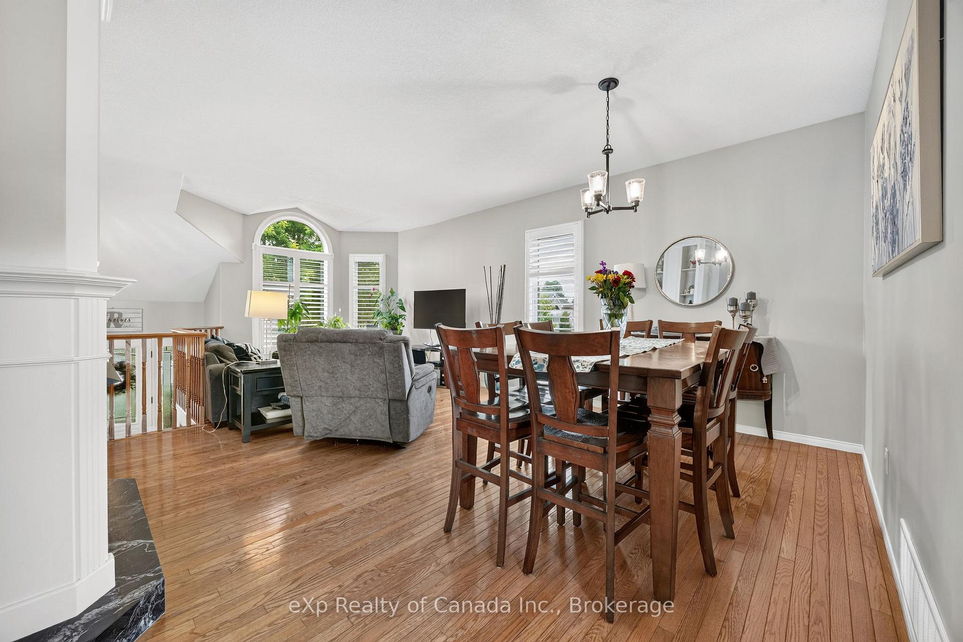 Photo 22 of 17 Varley Crescent, Brantford, Mayfair — HOMEH