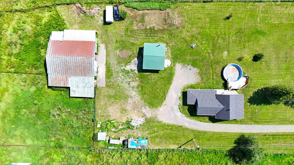 Photo 2 of 882881 65 Highway E, Timiskaming, TIM - Outside - Rural — HOMEH
