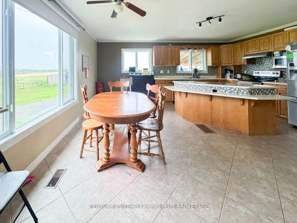 Photo 9 of 882881 65 Highway E, Timiskaming, TIM - Outside - Rural — HOMEH