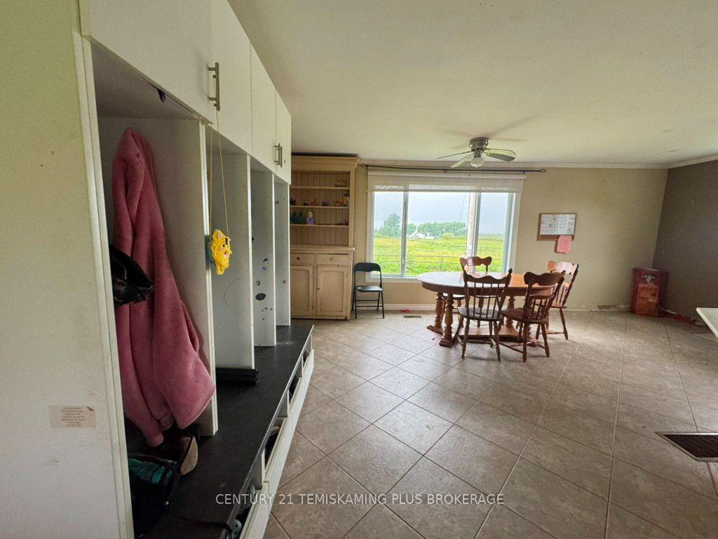 Photo 12 of 882881 65 Highway E, Timiskaming, TIM - Outside - Rural — HOMEH
