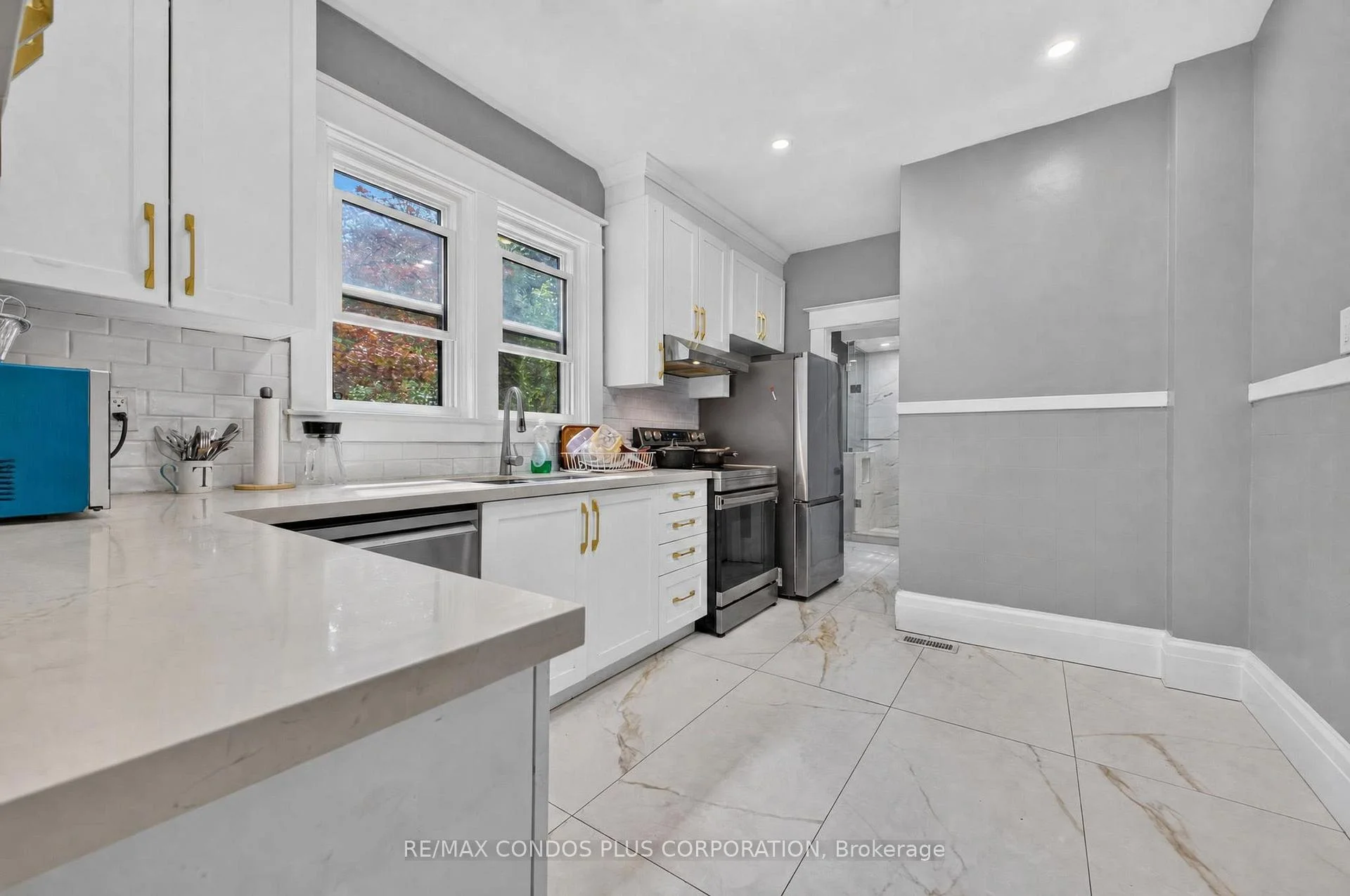 Photo 1 of 5983 Corwin Avenue, Niagara Falls, Dorchester — HOMEH
