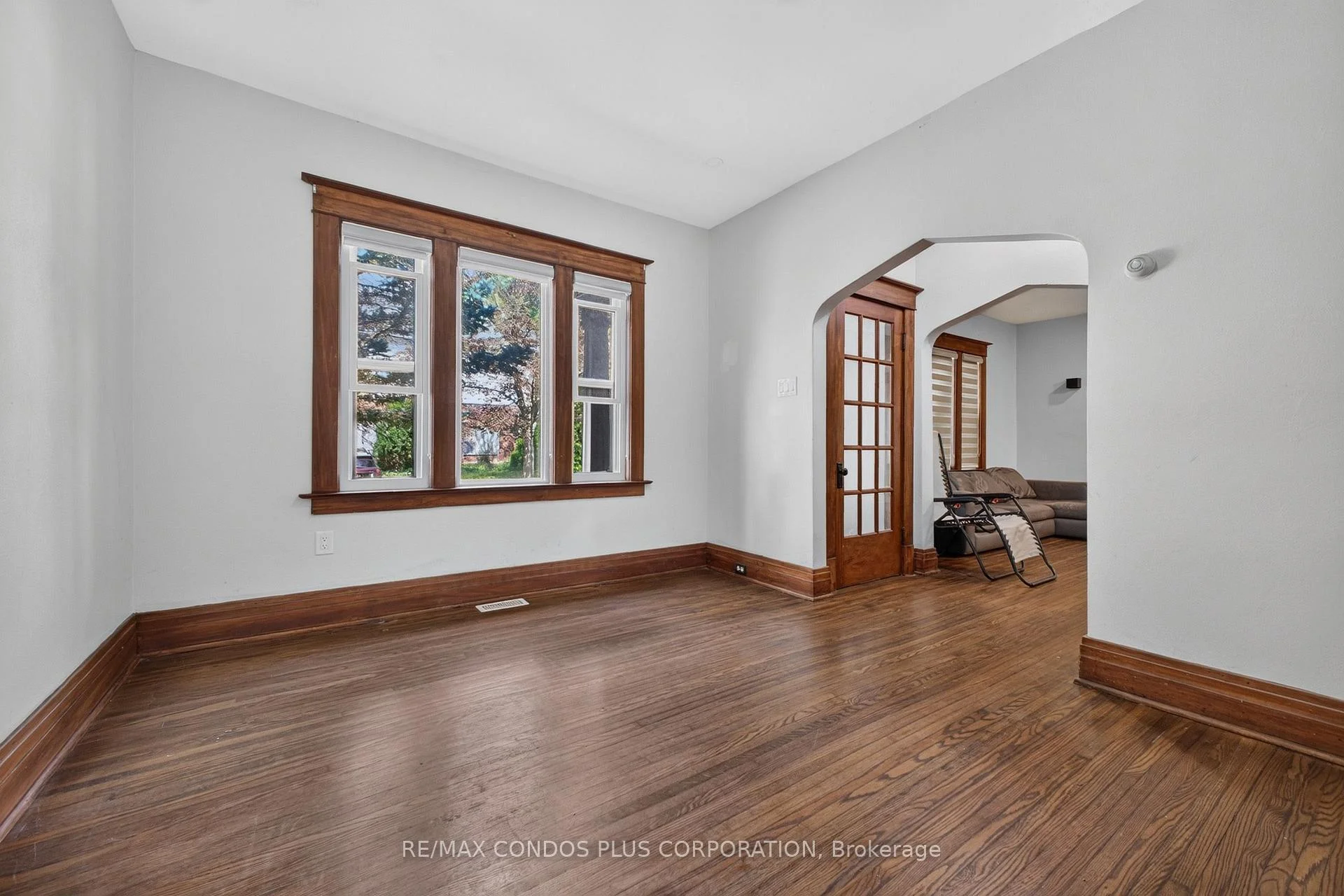 Photo 12 of 5983 Corwin Avenue, Niagara Falls, Dorchester — HOMEH