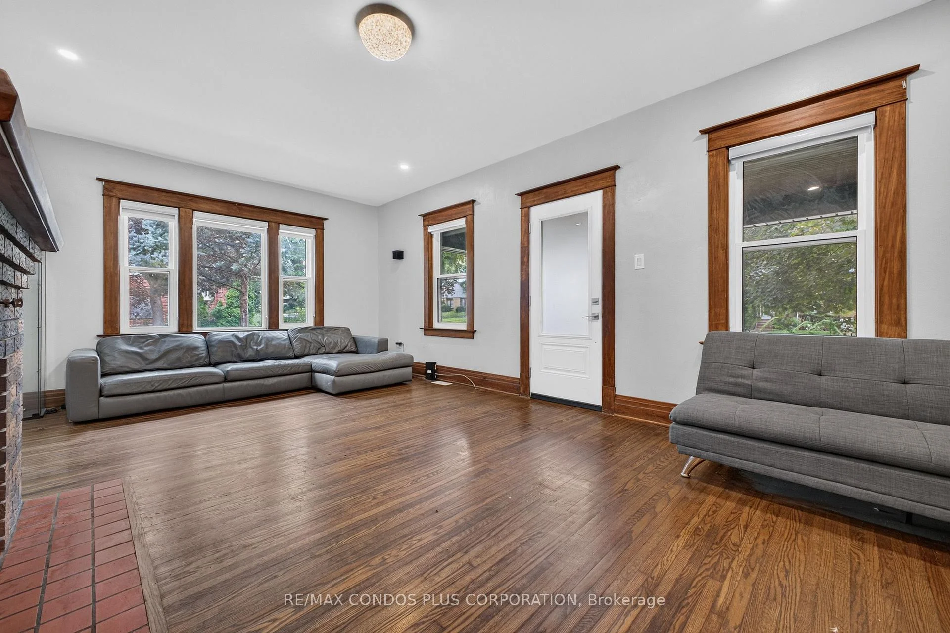 Photo 20 of 5983 Corwin Avenue, Niagara Falls, Dorchester — HOMEH