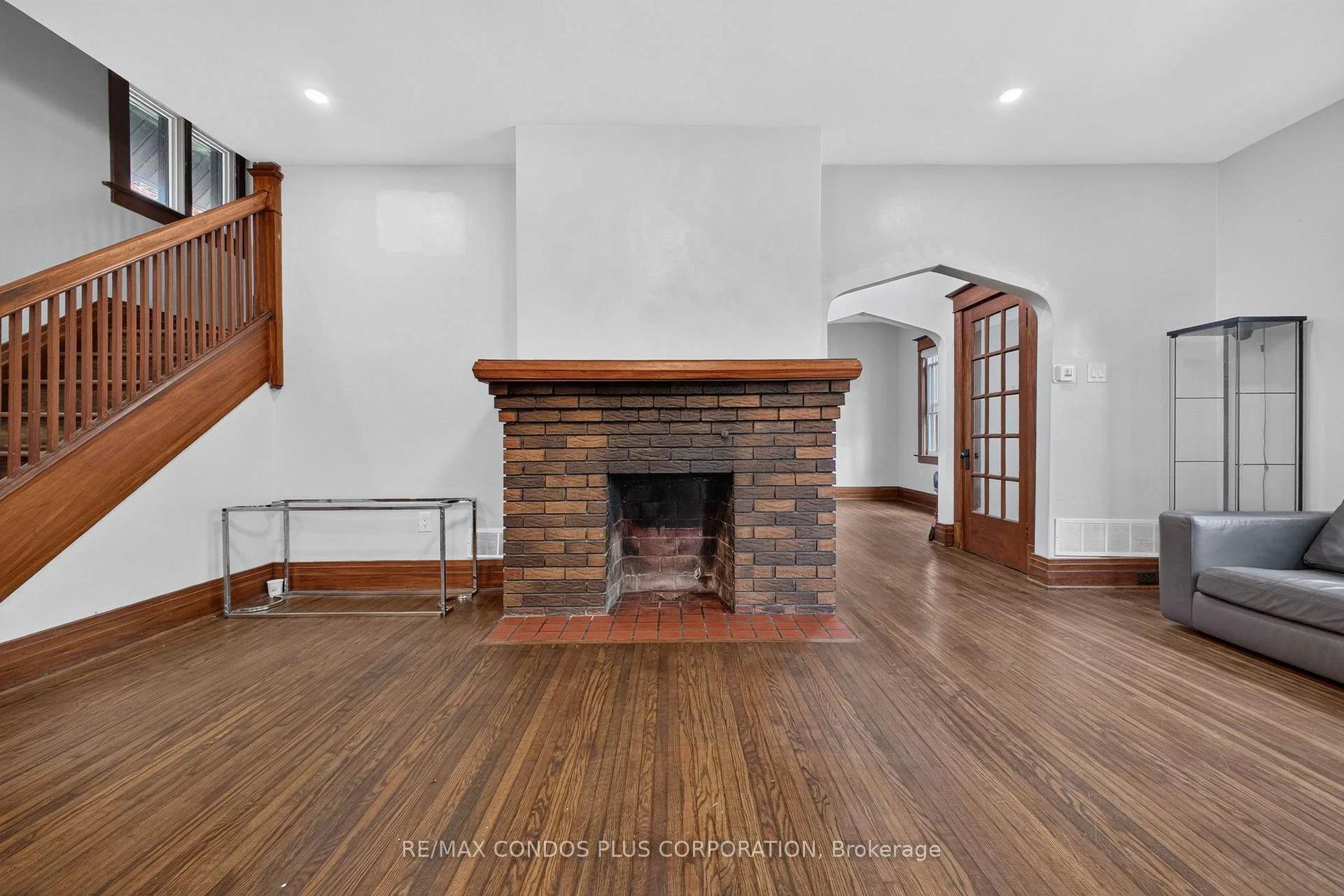 Photo 21 of 5983 Corwin Avenue, Niagara Falls, Dorchester — HOMEH