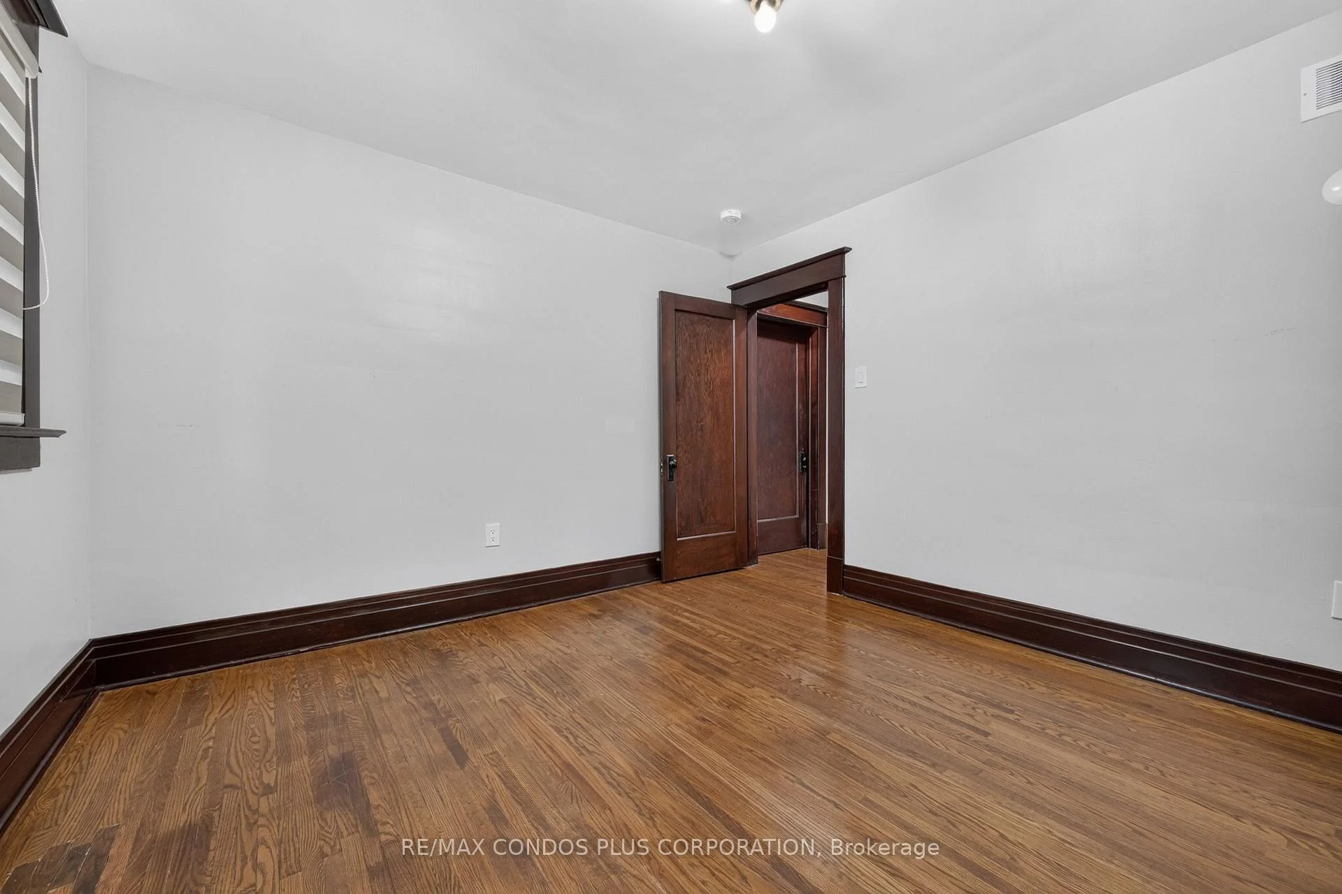 Photo 25 of 5983 Corwin Avenue, Niagara Falls, Dorchester — HOMEH