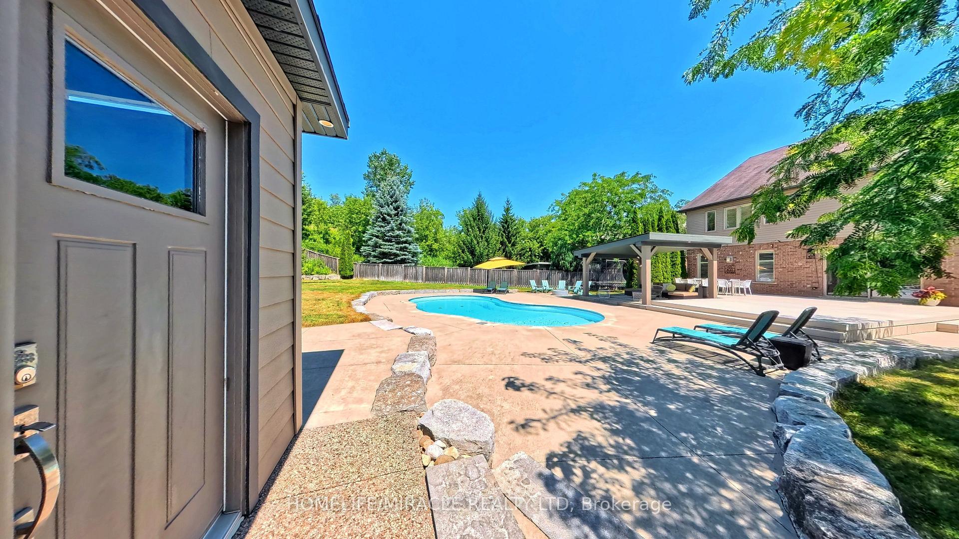 Photo 81 of 913 Valebrook Court, Kitchener, Grand River South — HOMEH