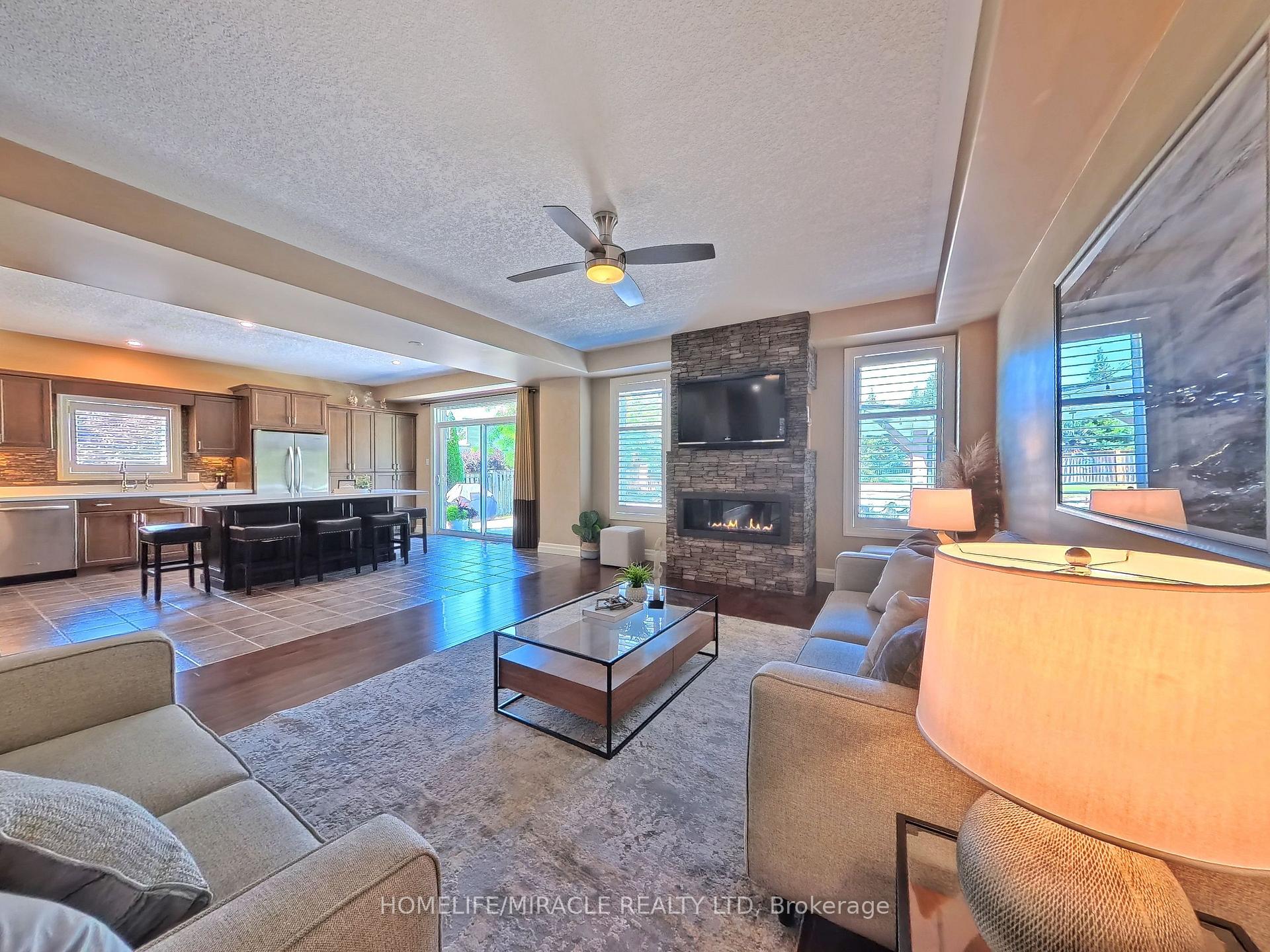 Photo 43 of 913 Valebrook Court, Kitchener, Grand River South — HOMEH